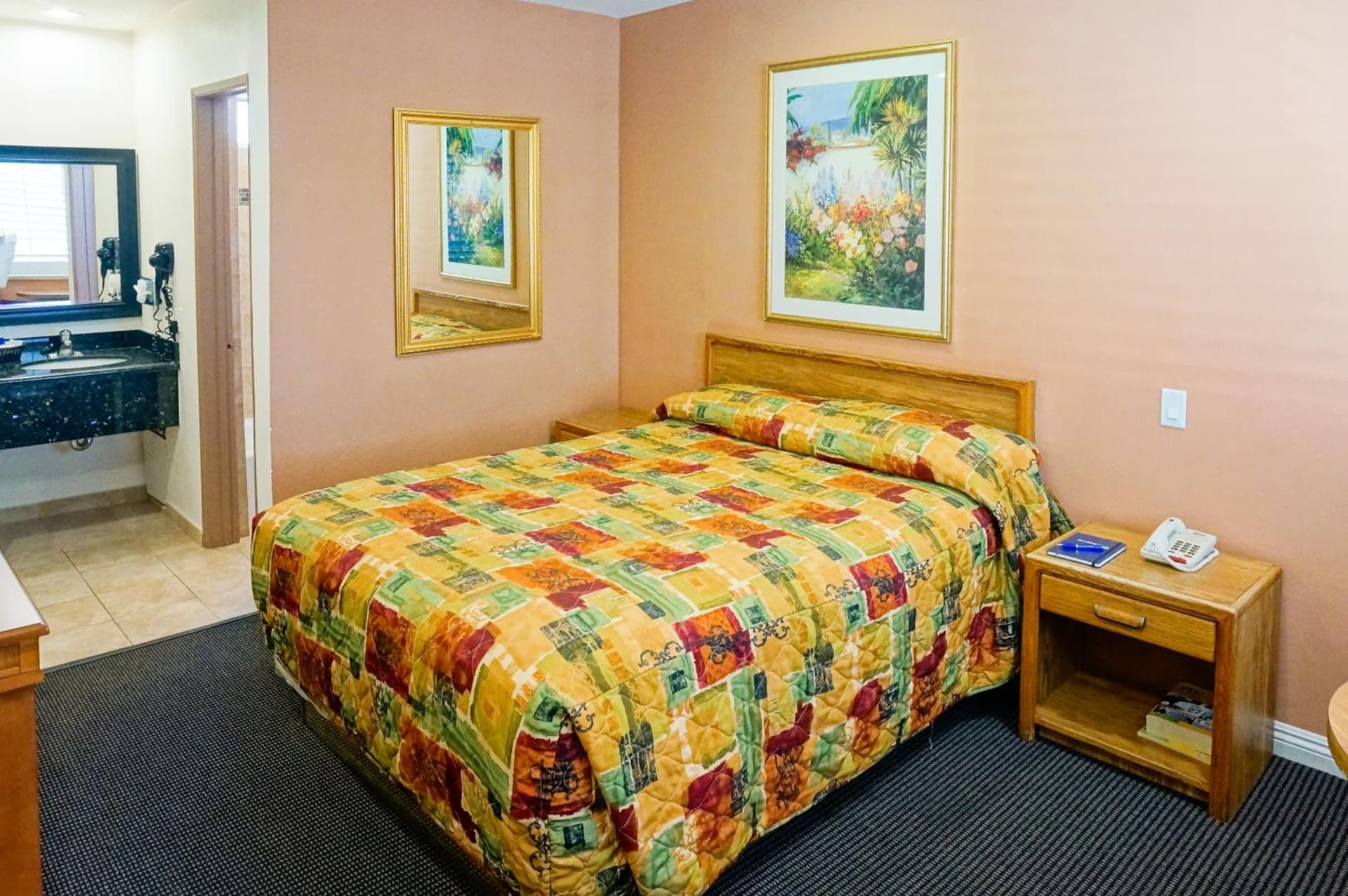 Dunes Inn - Sunset gallery photo in Los Angeles, CA — image 36