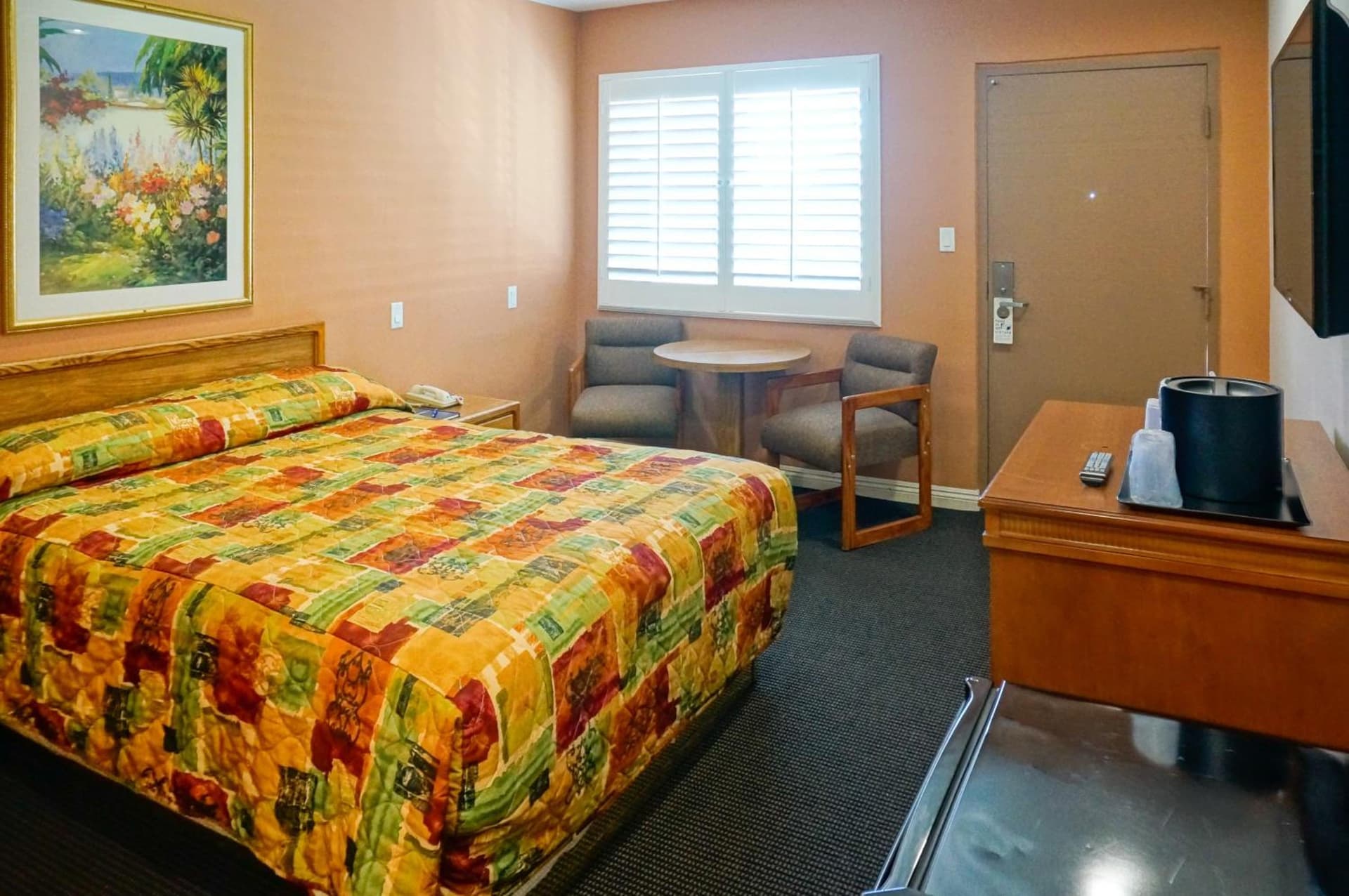 Dunes Inn - Sunset gallery photo in Los Angeles, CA — image 43