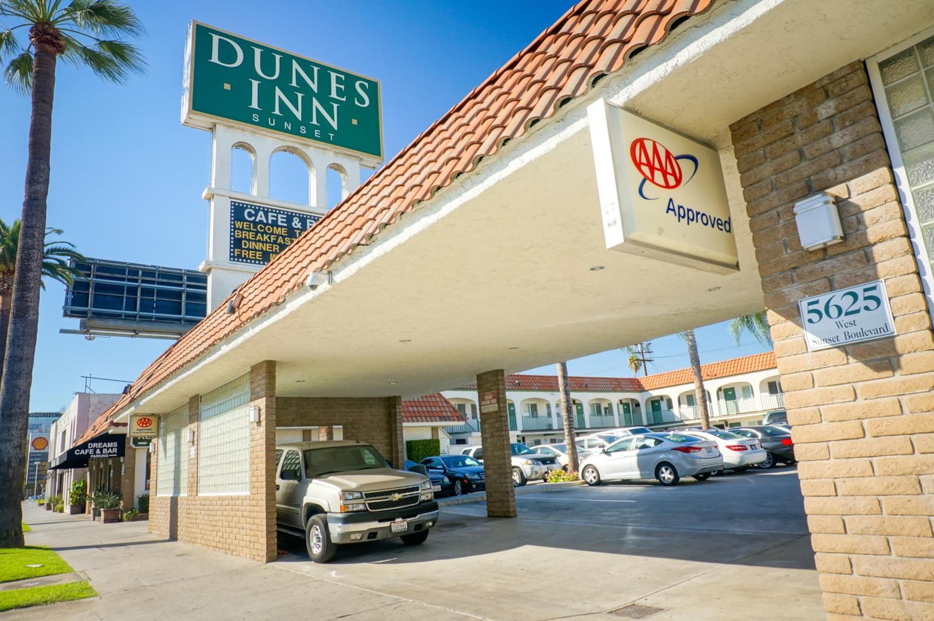 Dunes Inn - Sunset gallery photo in Los Angeles, CA — image 25