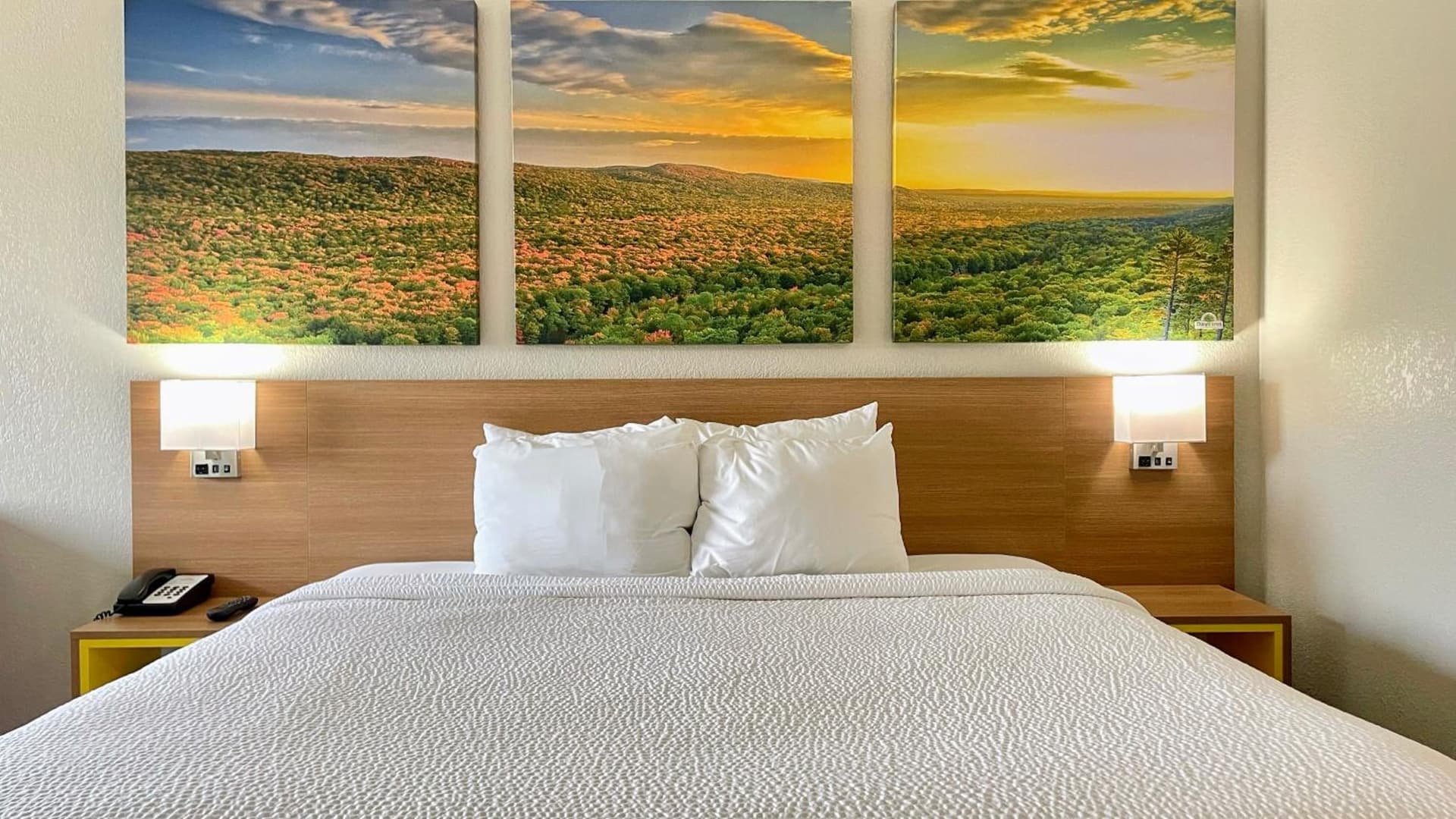 Days Inn by Wyndham Columbus IN gallery photo in Columbus, IN — image 18