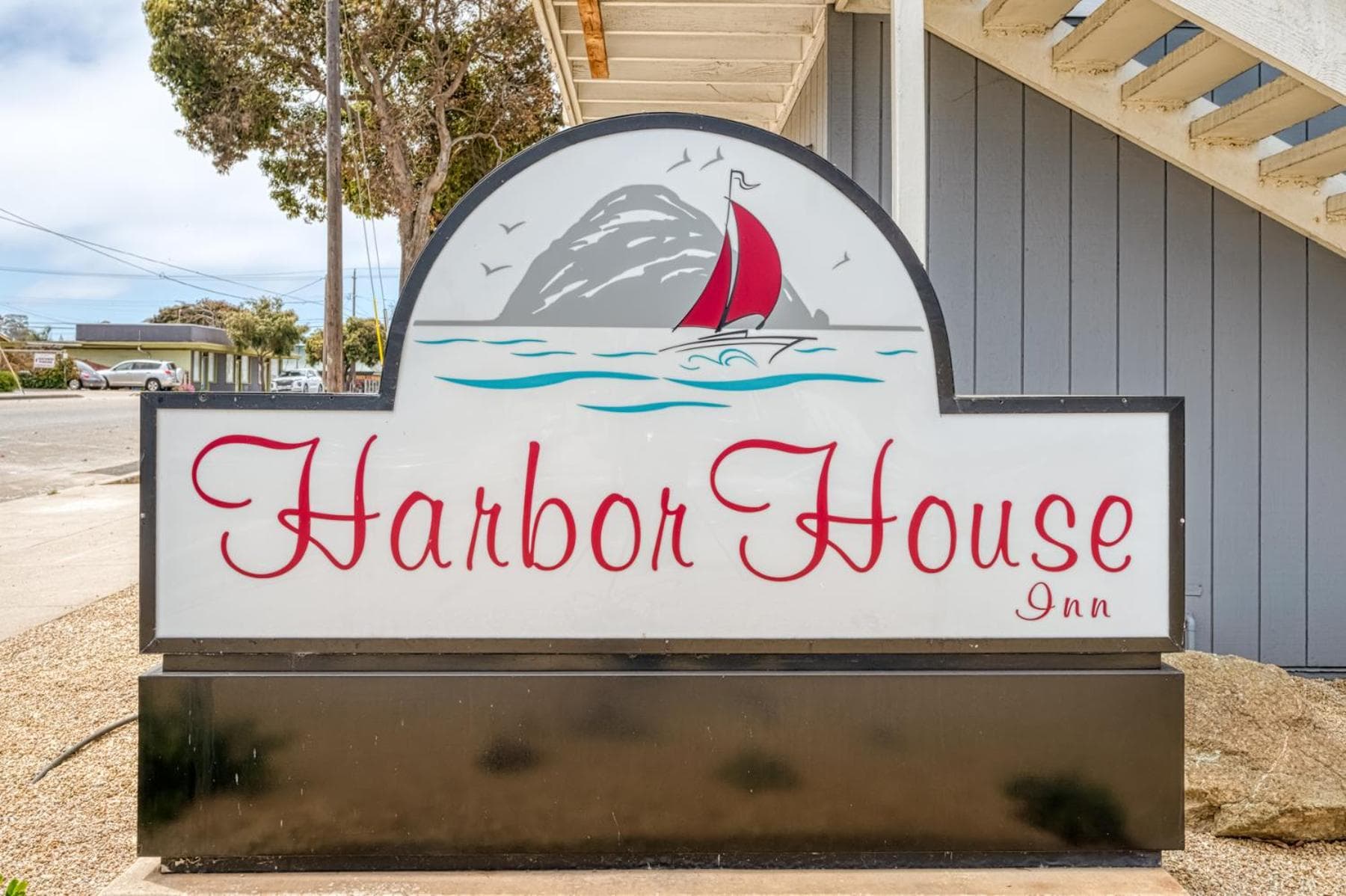 Harbor House Inn gallery photo in Morro Bay, CA — image 10