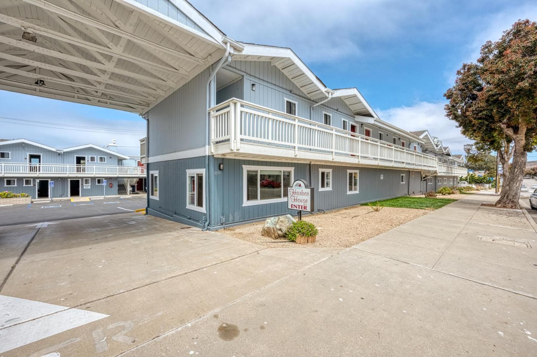 Harbor House Inn gallery photo in Morro Bay, CA — image 6
