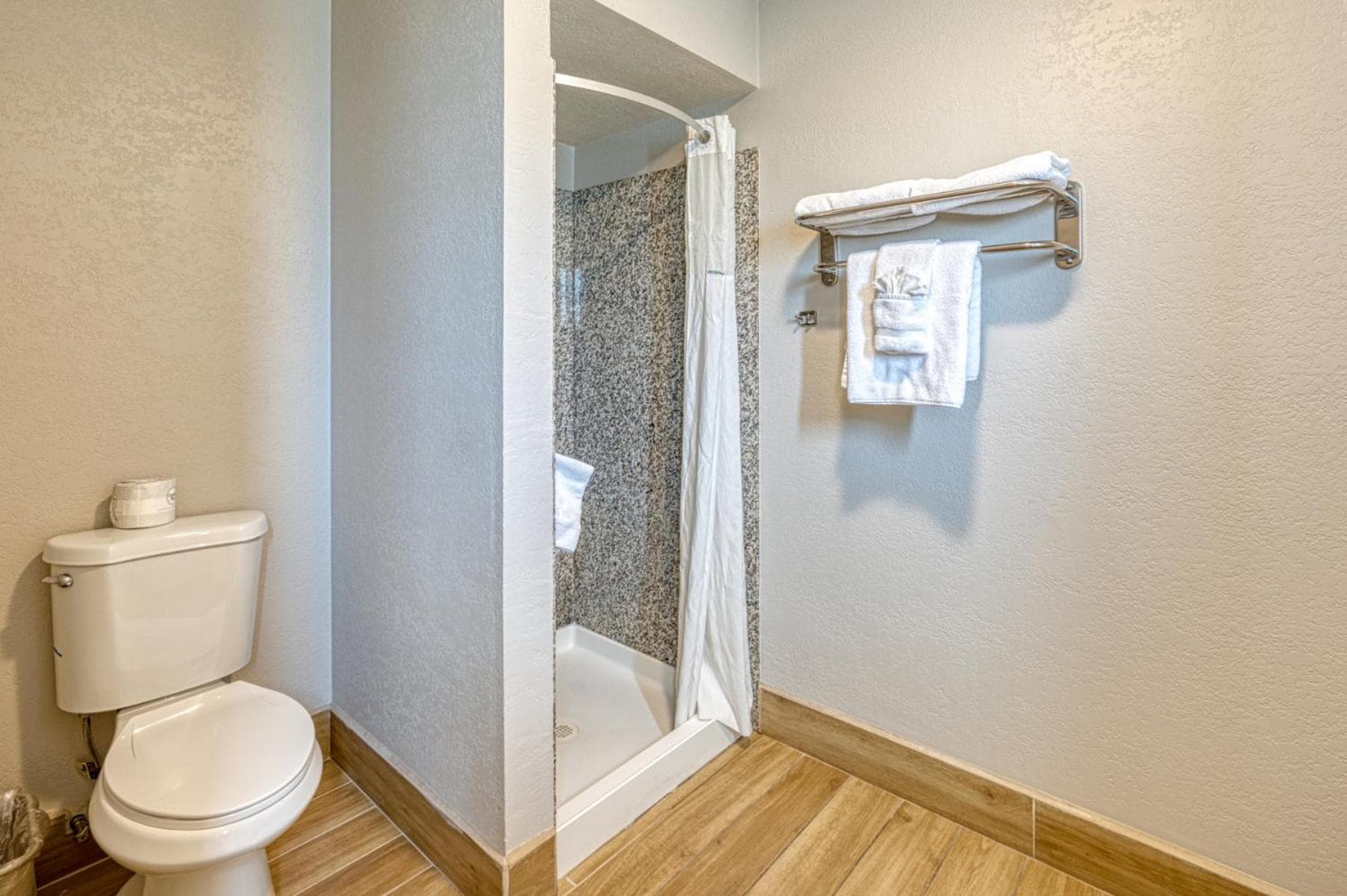Harbor House Inn gallery photo in Morro Bay, CA — image 15