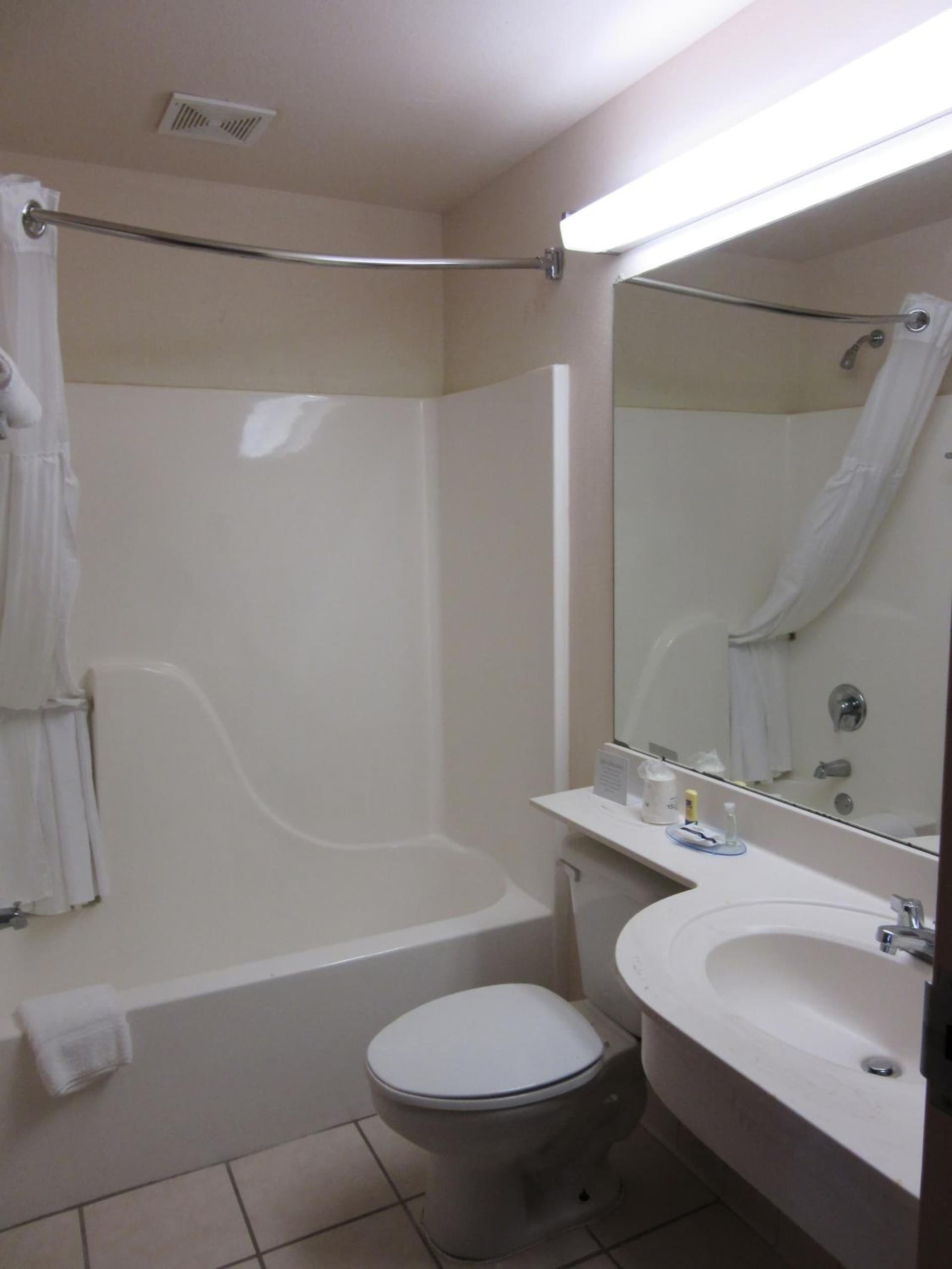 Microtel Inn & Suites by Wyndham Augusta/Riverwatch gallery photo in Augusta, GA — image 9