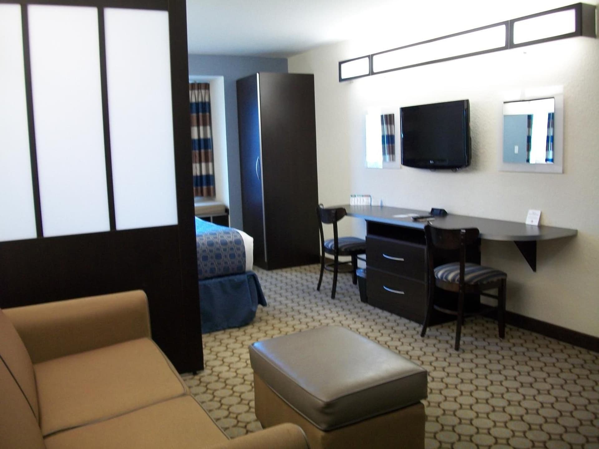 Microtel Inn & Suites by Wyndham Spring Hill/Weeki Wachee gallery photo in Weeki Wachee, FL — image 4