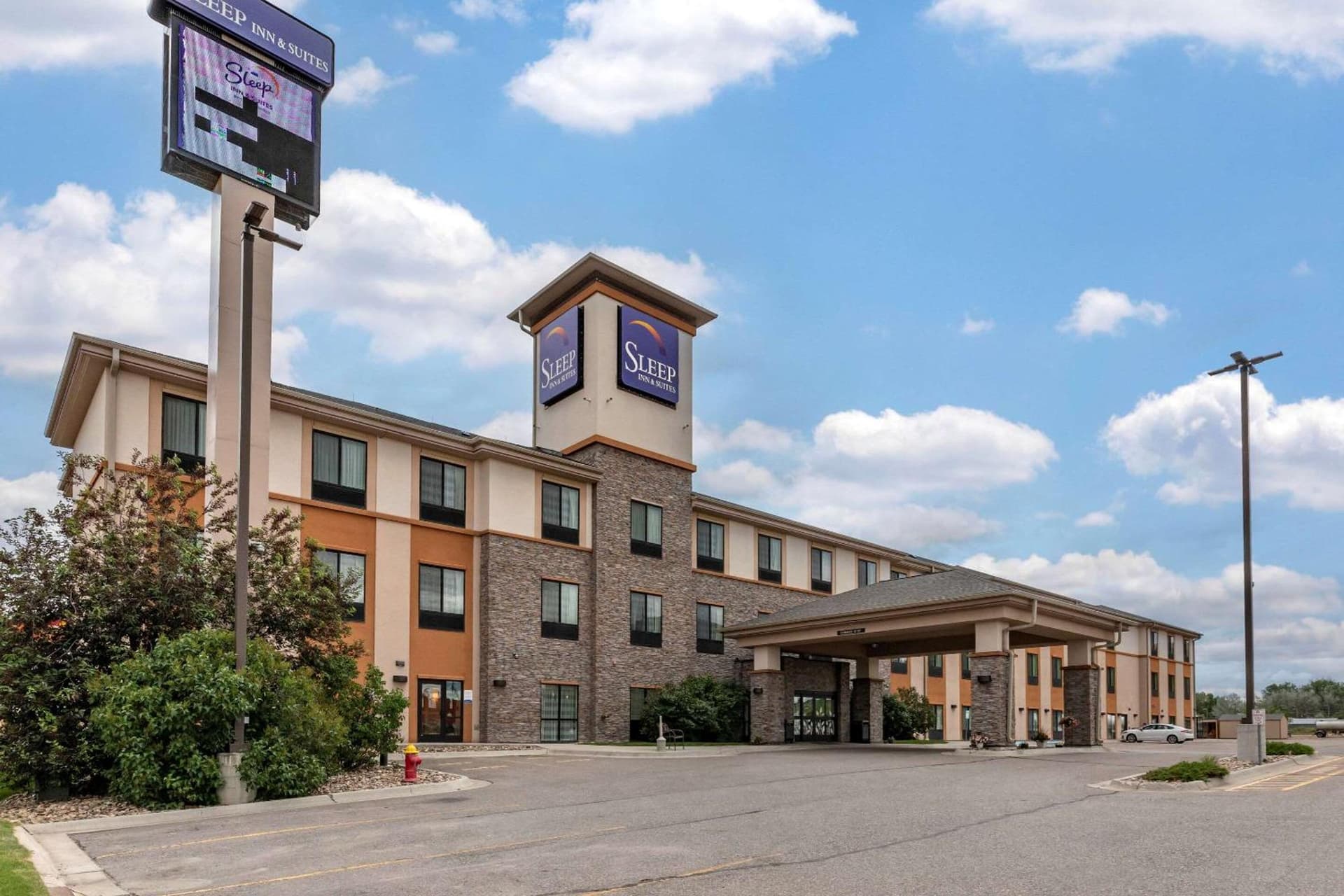 Sleep Inn & Suites Miles City I-94 — hotel in Miles City, Montana
