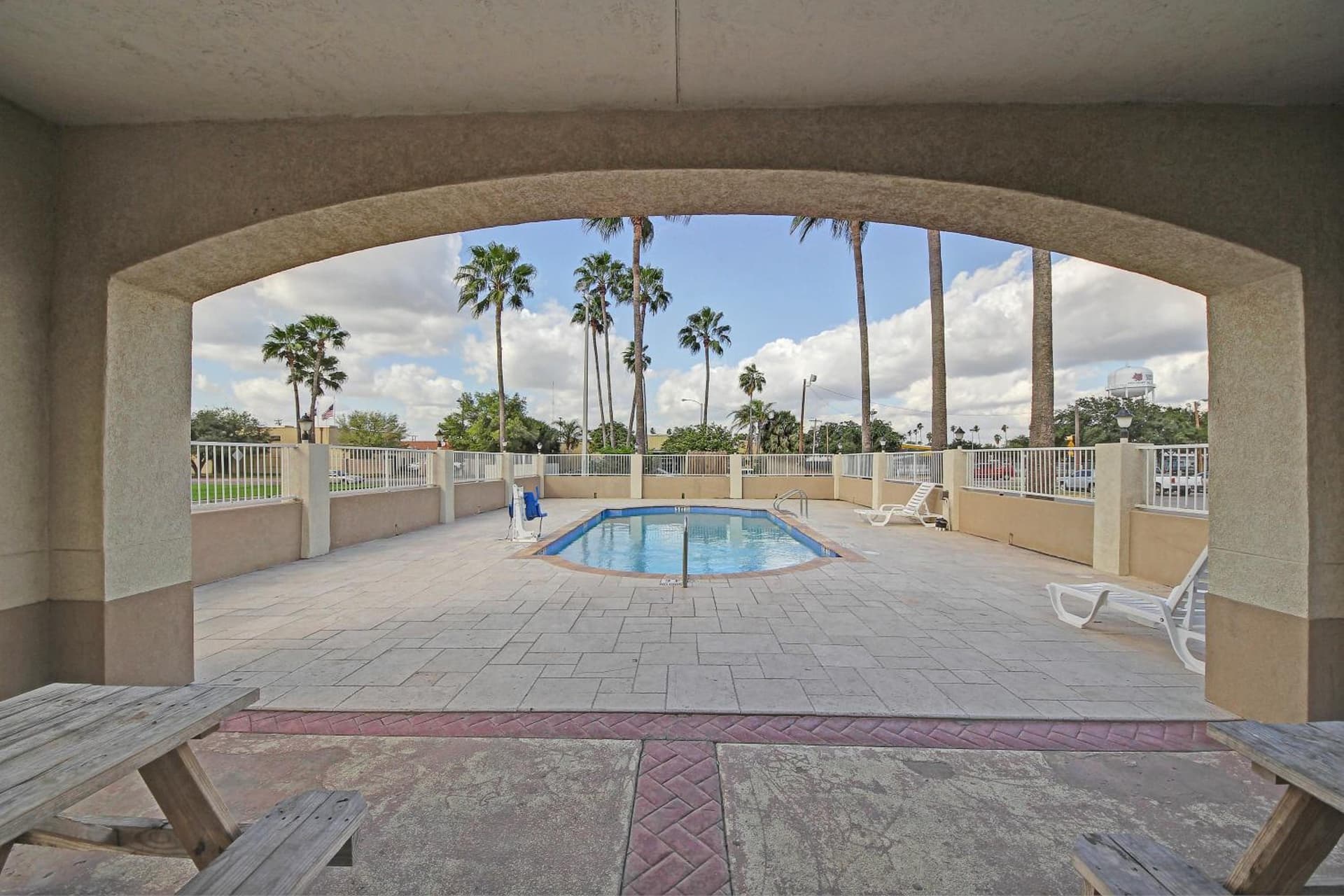 Motel 6-Edinburg, TX gallery photo in Edinburg, TX — image 54