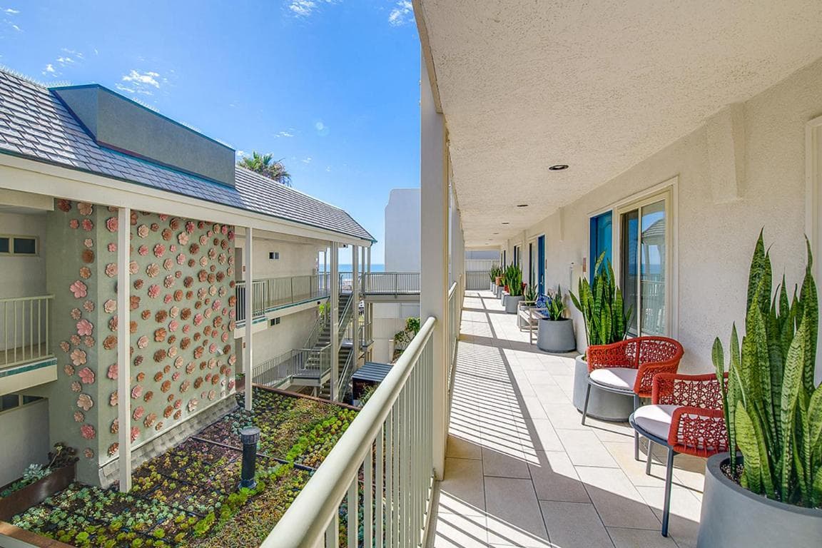 Beach Terrace gallery photo in Carlsbad, CA — image 31