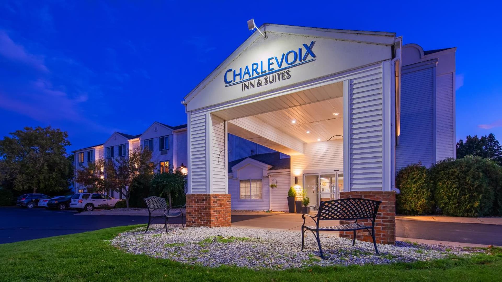 Charlevoix Inn & Suites SureStay Collection by Best Western featured exterior or lobby in Charlevoix, MI — similar hotel
