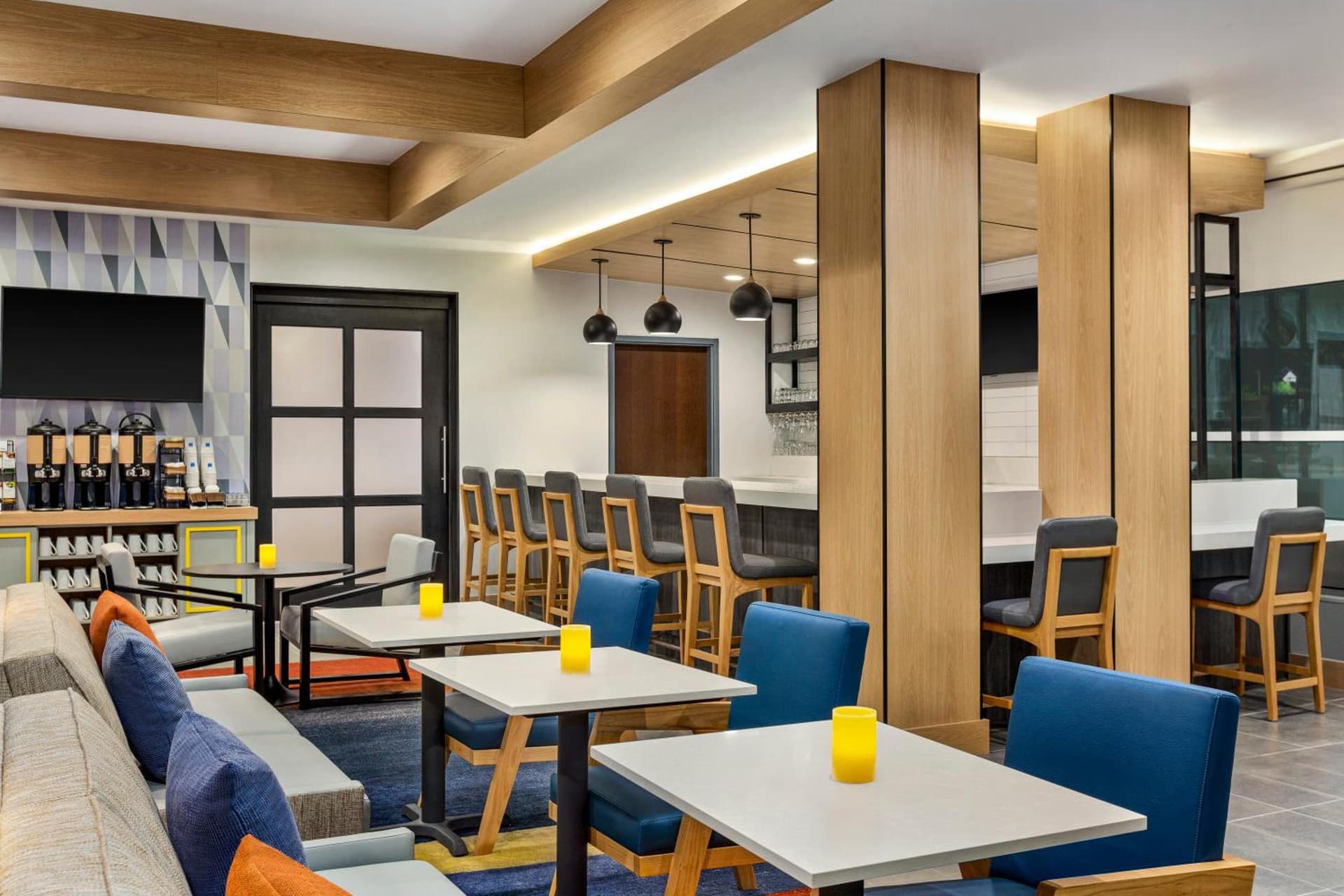 Hyatt House Bryan/College Station gallery photo in College Station, TX — image 14