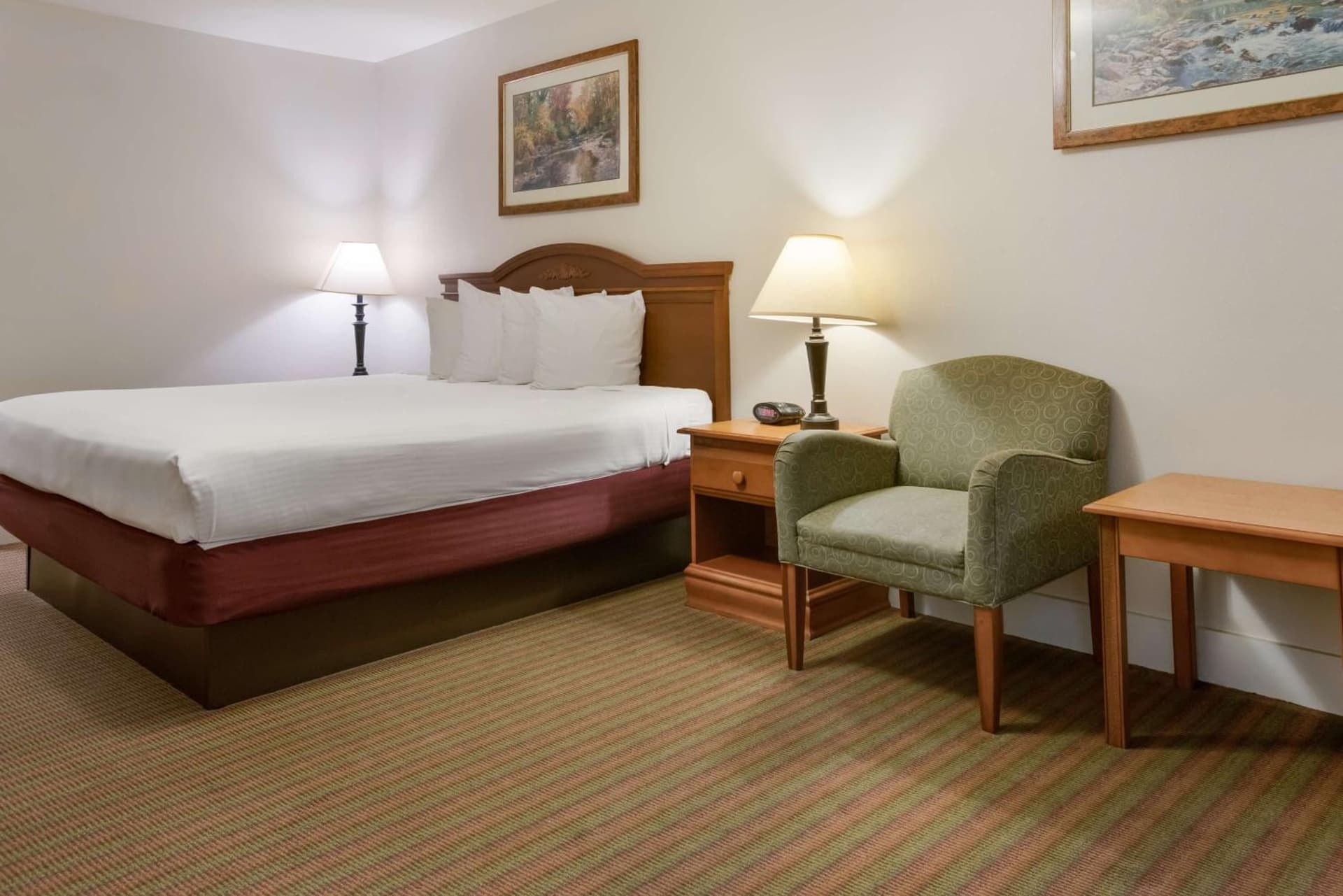 SureStay Hotel by Best Western Leesville interior in Leesville, LA — gallery photo 2