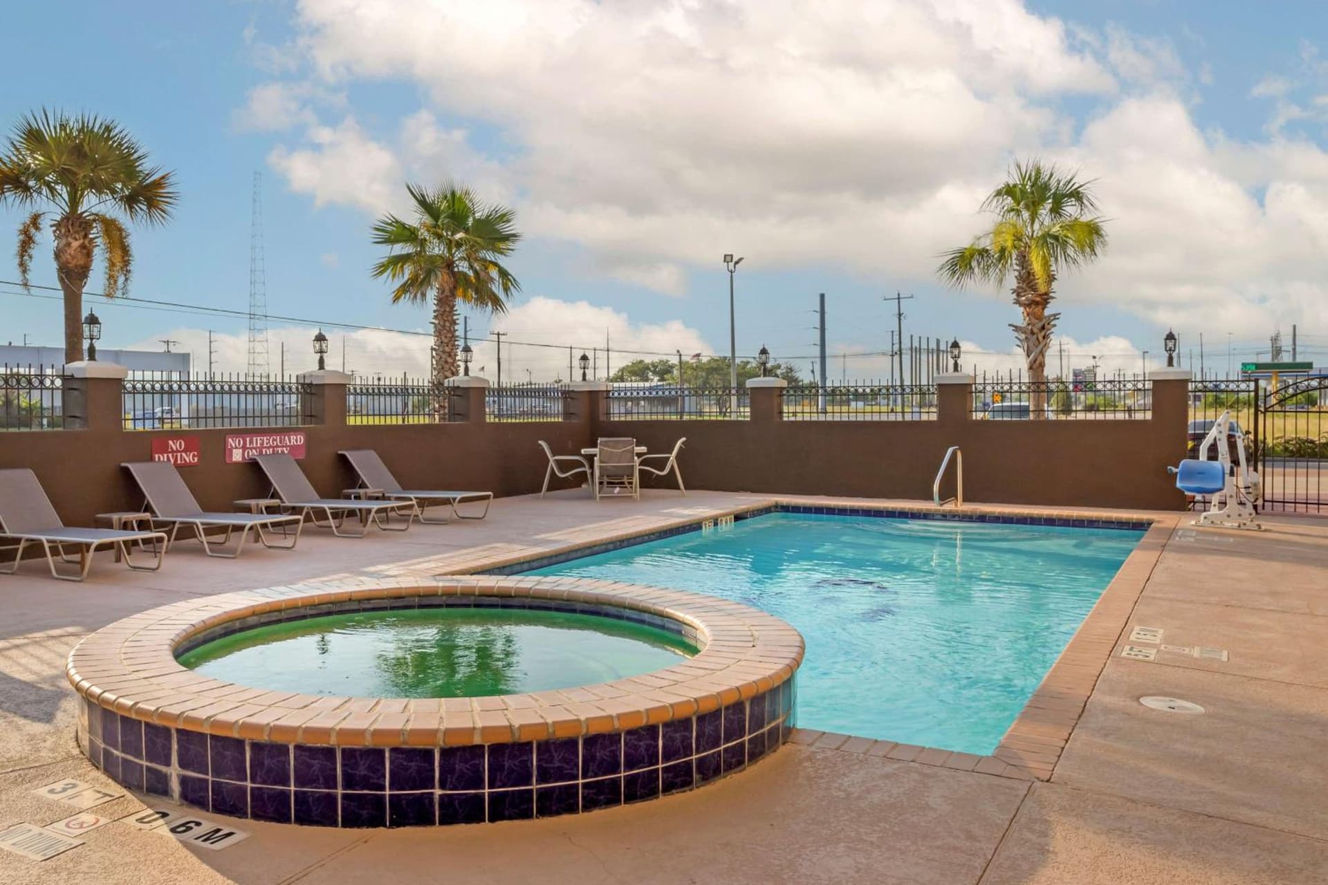 Best Western Texas City gallery photo in Texas City, TX — image 32