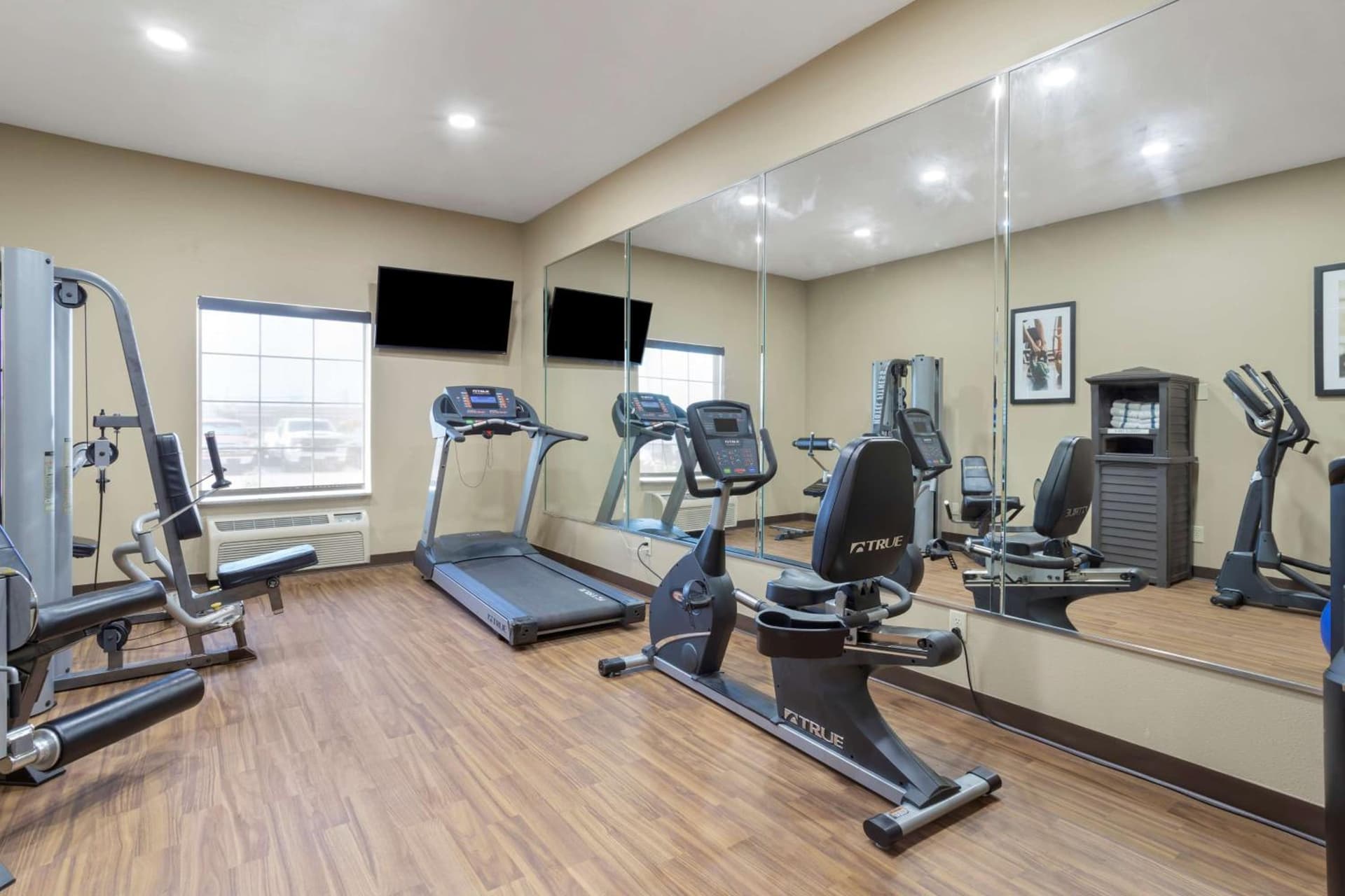 Best Western Texas City property views in Texas City, TX — gallery photo 3