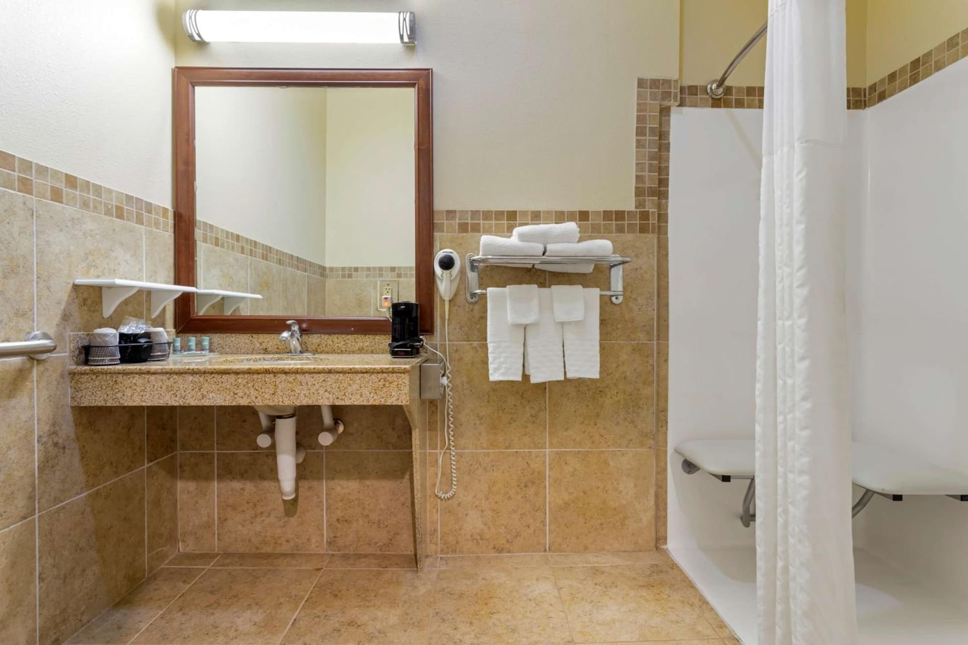 Best Western Texas City gallery photo in Texas City, TX — image 5