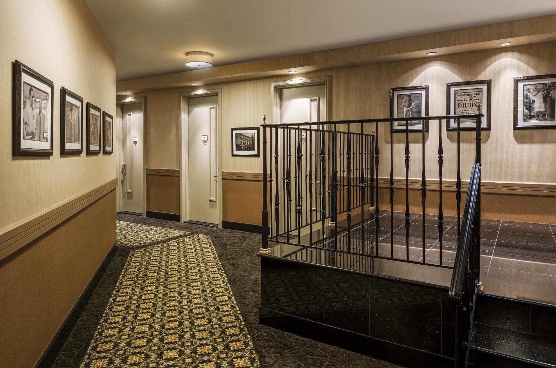 Opera House Hotel gallery photo in Bronx, NY — image 15
