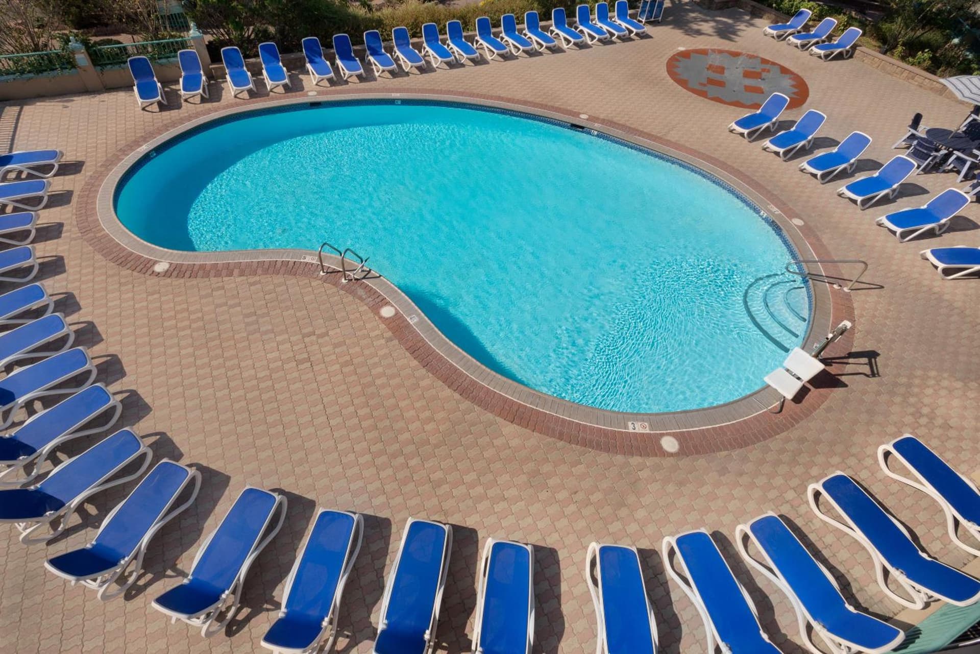 Days Inn by Wyndham Ocean City Oceanfront gallery photo in Ocean City, MD — image 30