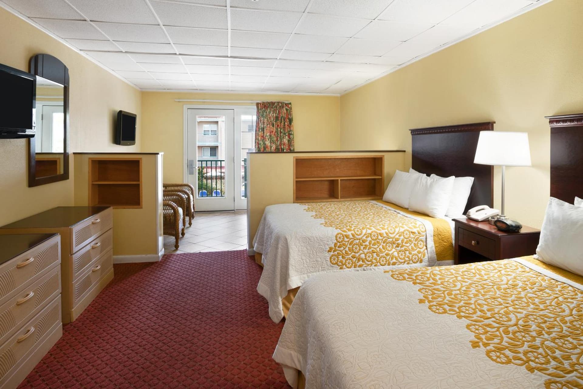 Days Inn by Wyndham Ocean City Oceanfront gallery photo in Ocean City, MD — image 59