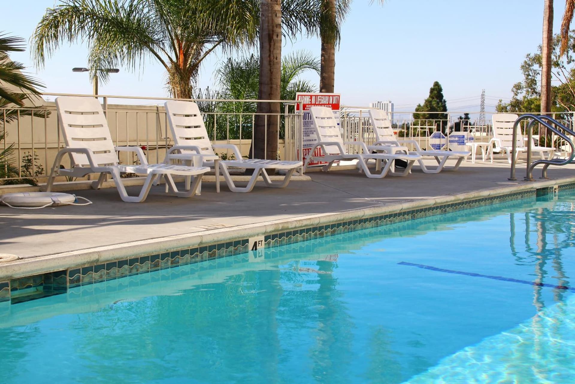 LA Crystal Hotel -Los Angeles-Long Beach Area gallery photo in Carson, CA — image 28