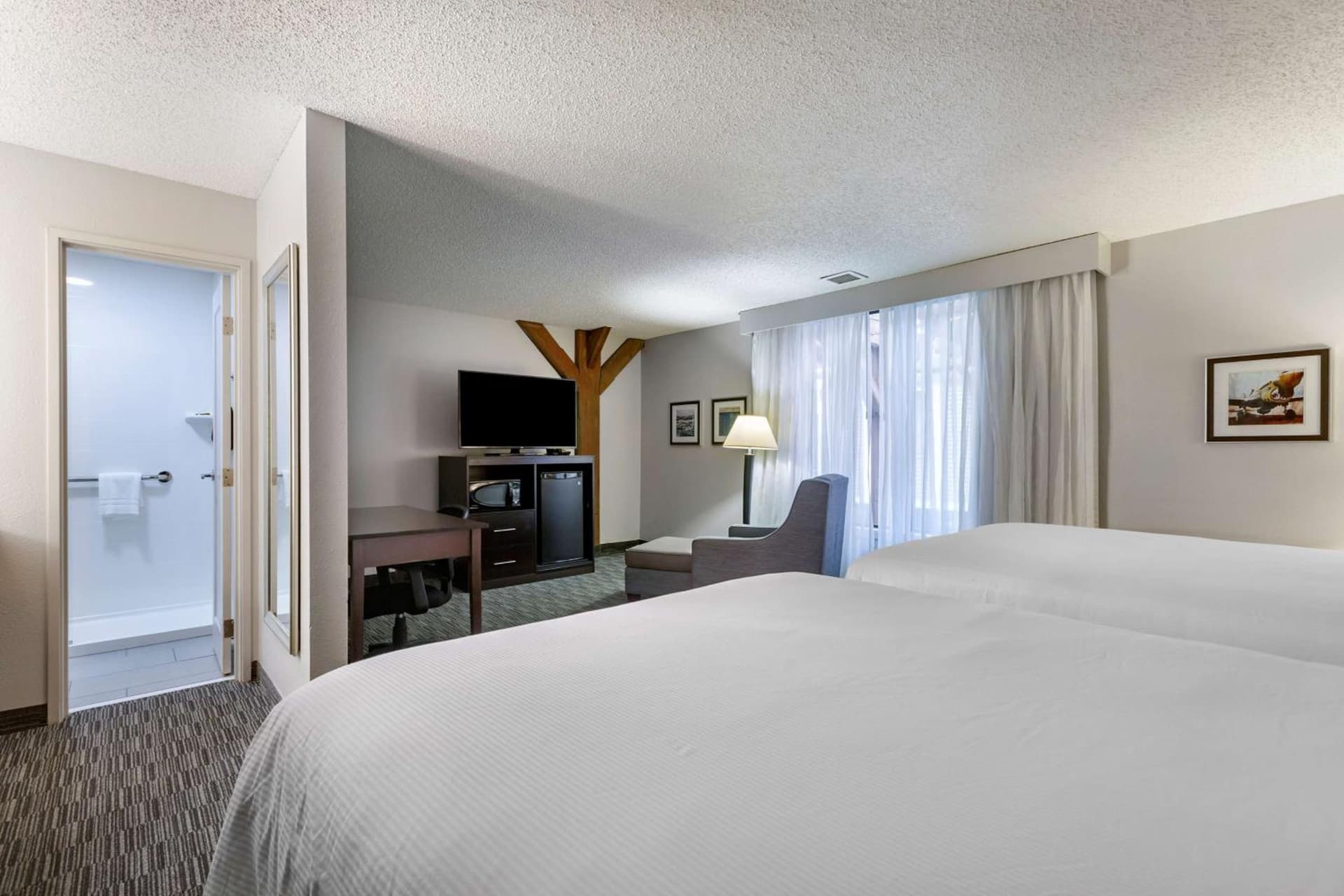 Best Western Plus Como Park Hotel gallery photo in Saint Paul, MN — image 25