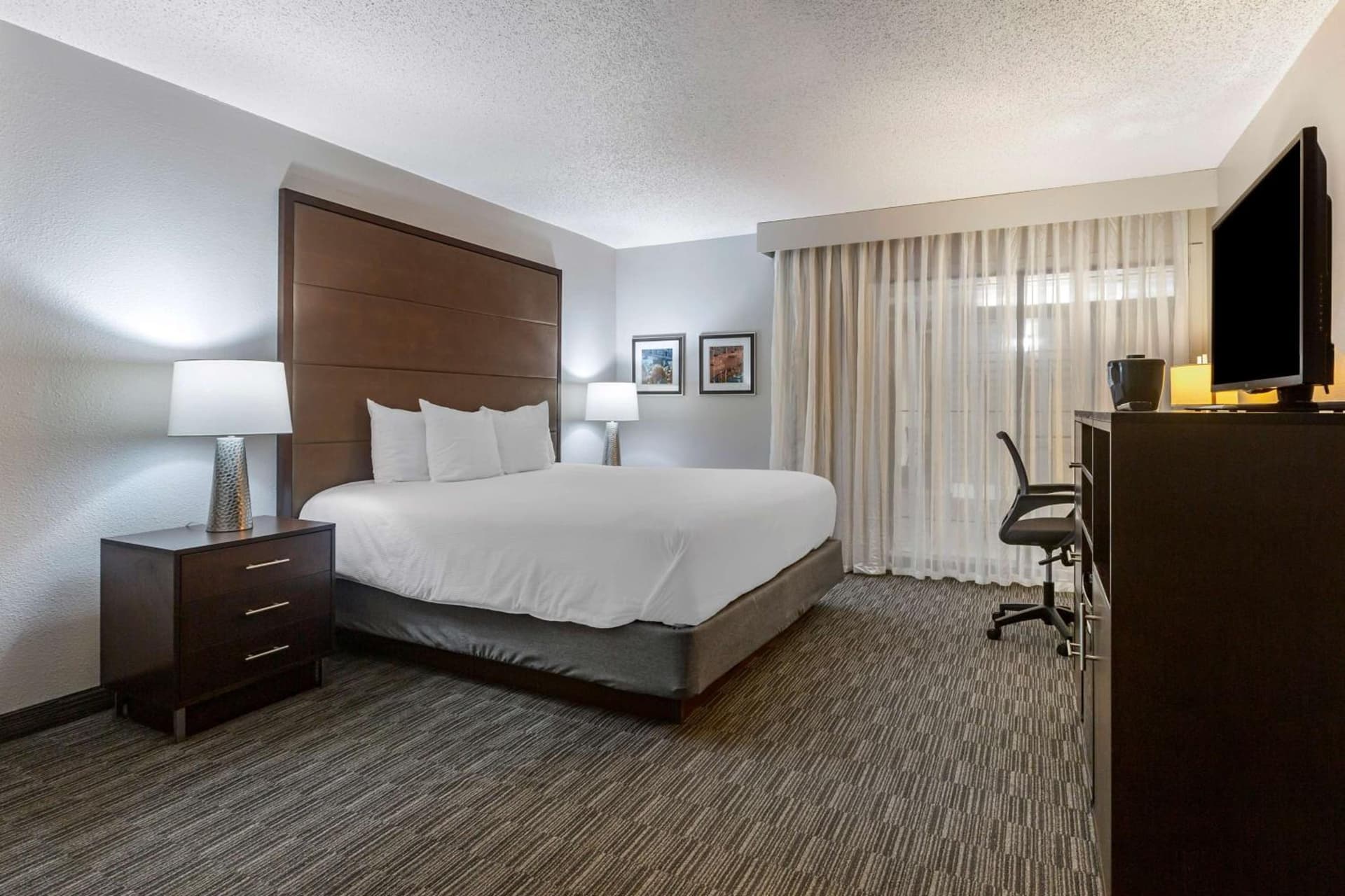 Best Western Plus Como Park Hotel gallery photo in Saint Paul, MN — image 35
