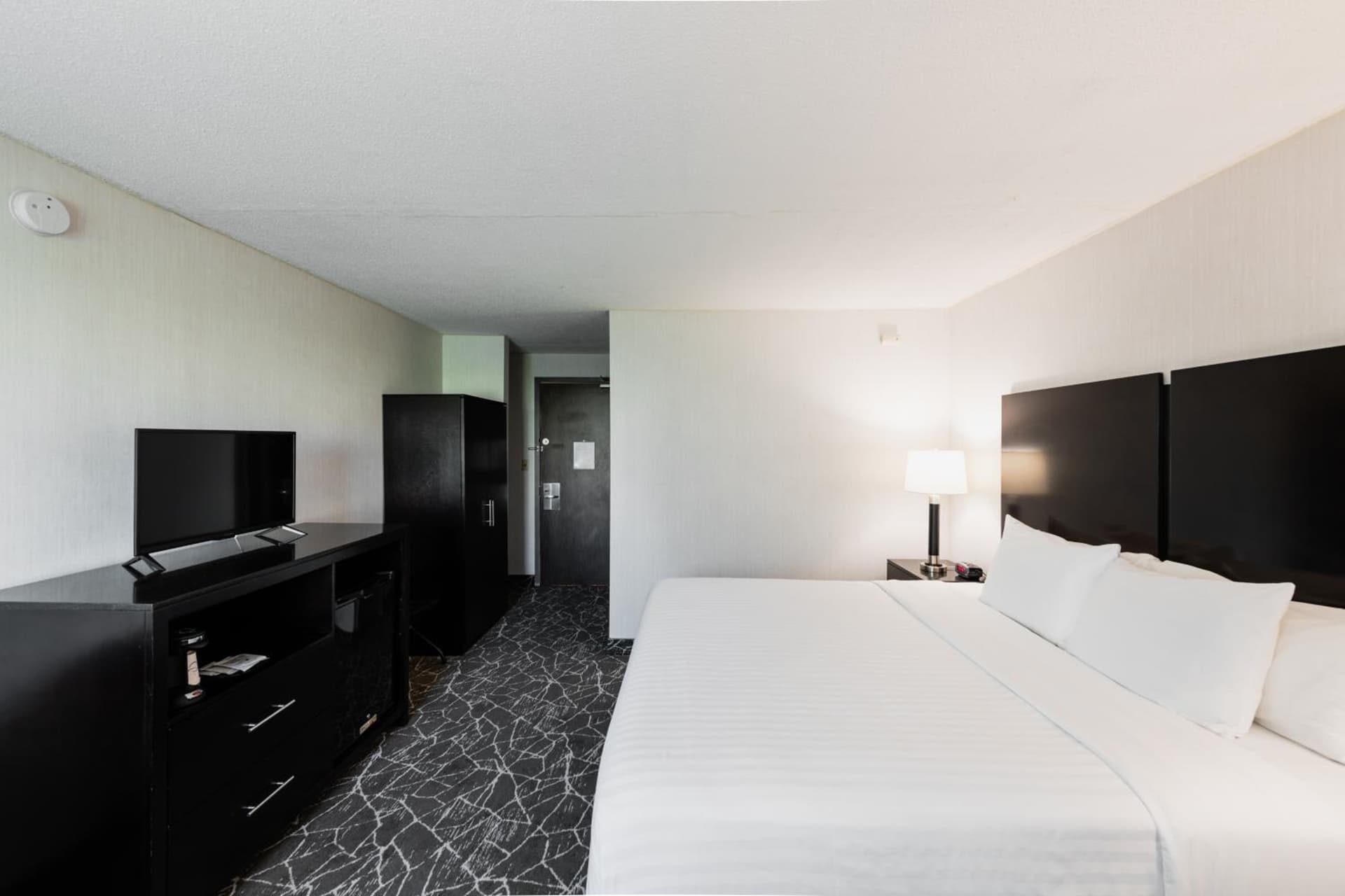 Garden Executive Hotel gallery photo in South Plainfield, NJ — image 7