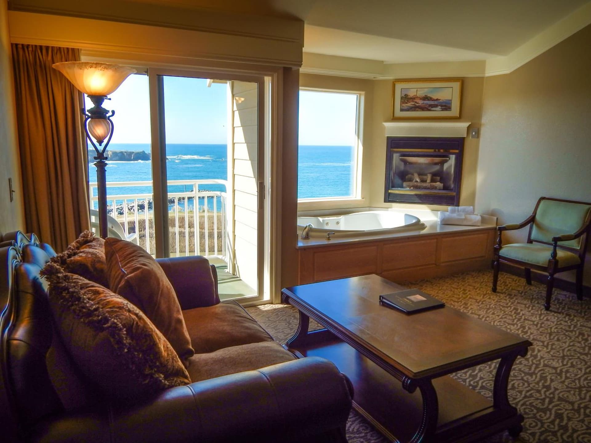 North Cliff Hotel property views in Fort Bragg, CA — gallery photo 3
