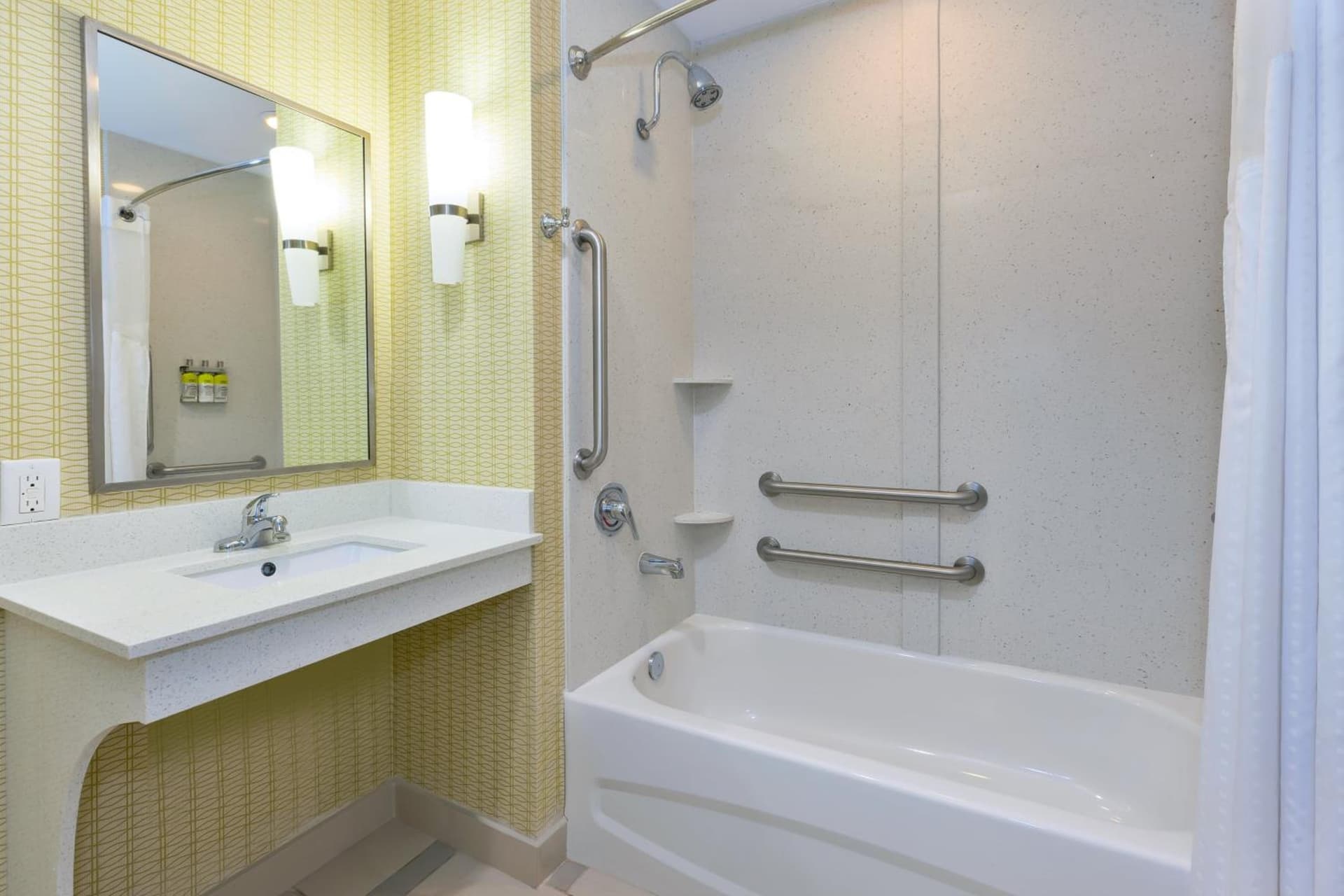Holiday Inn Express & Suites Southport - Oak Island Area by IHG gallery photo in Oak Island, NC — image 18