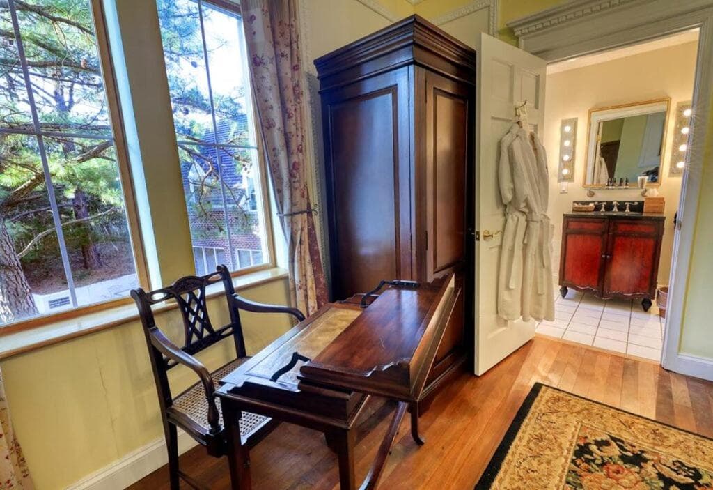 Wedmore Place gallery photo in Williamsburg, VA — image 45