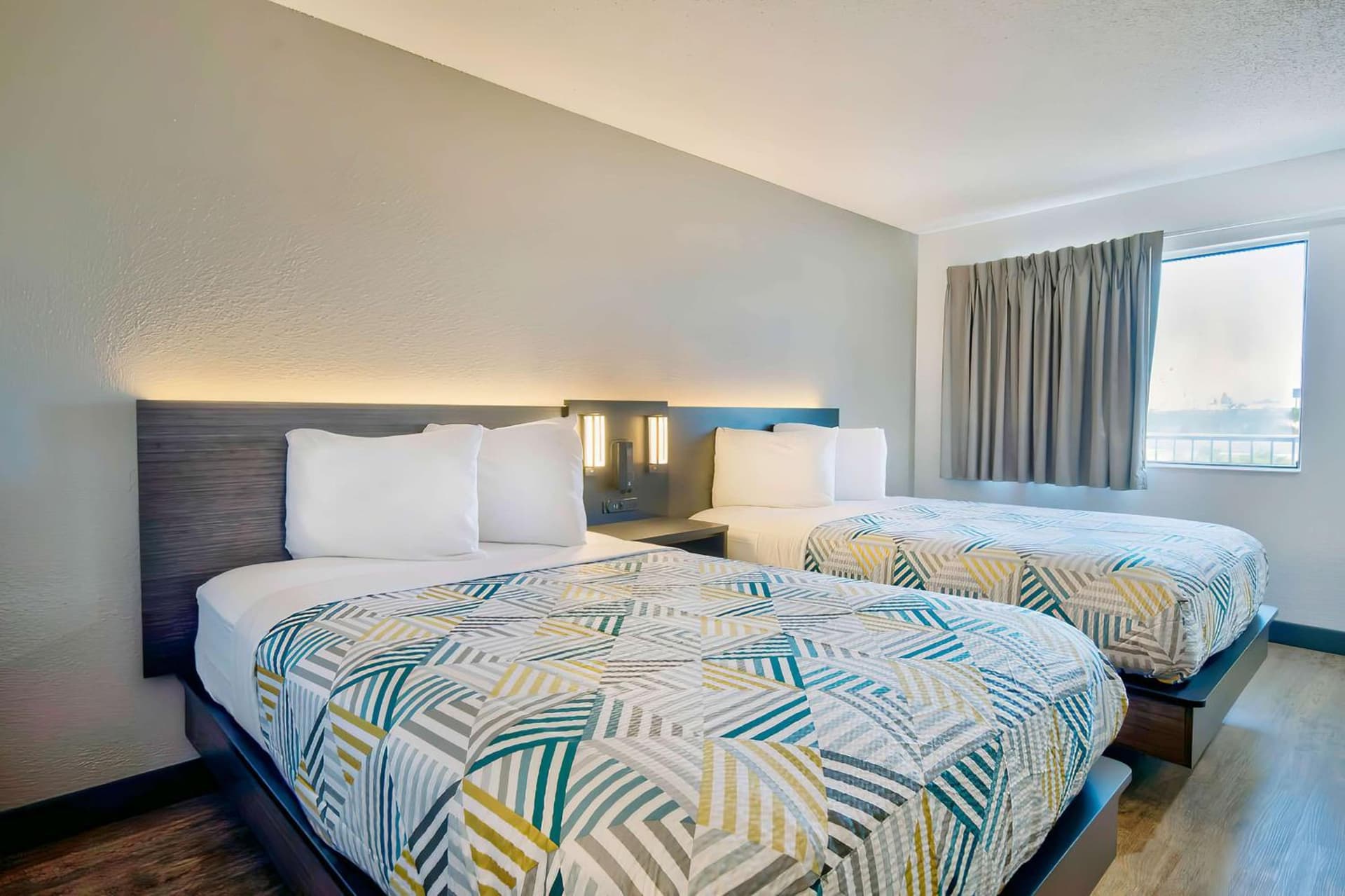 Motel 6-Vallejo, CA - Six Flags West gallery photo in Vallejo, CA — image 42