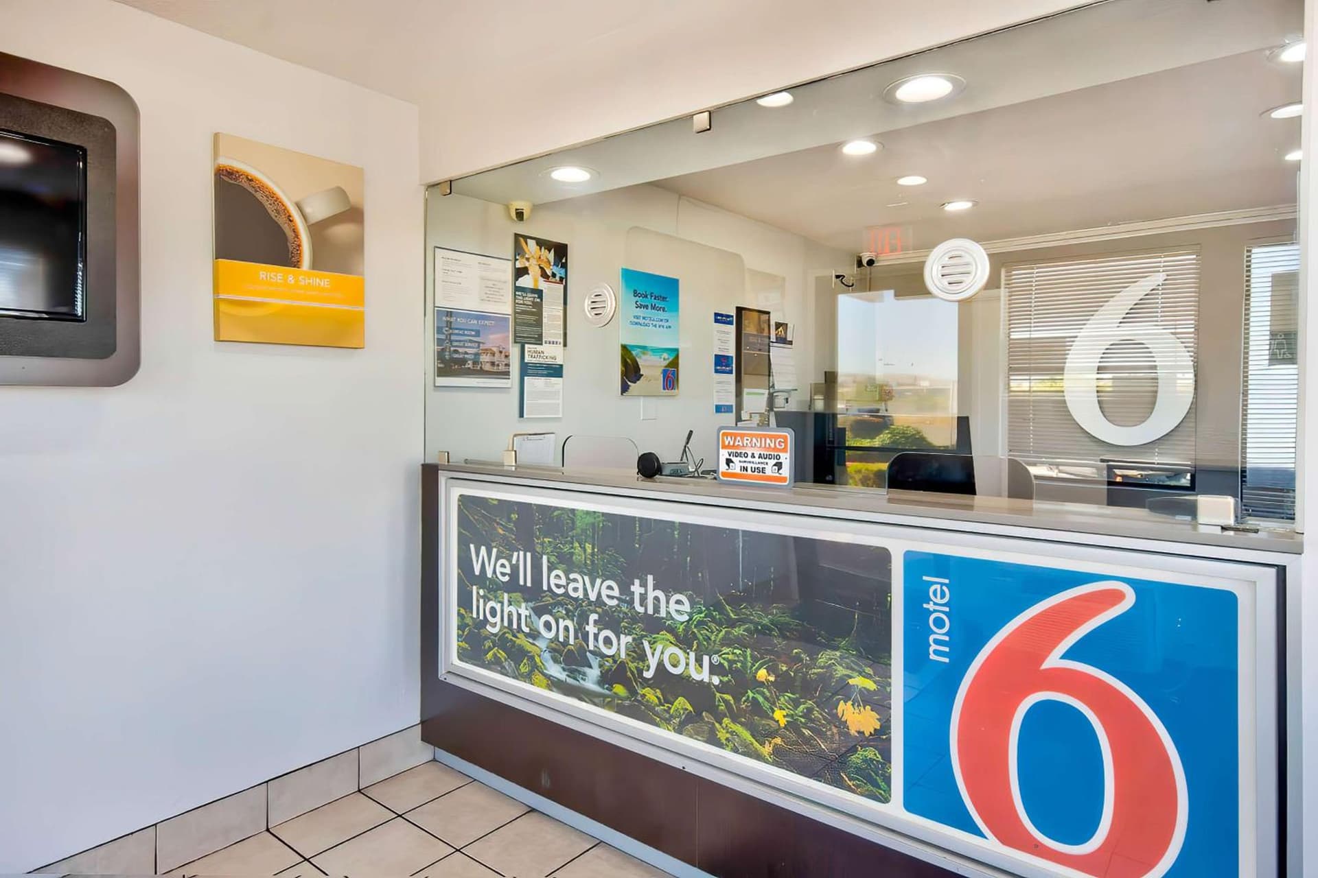Motel 6-Vallejo, CA - Six Flags West gallery photo in Vallejo, CA — image 31