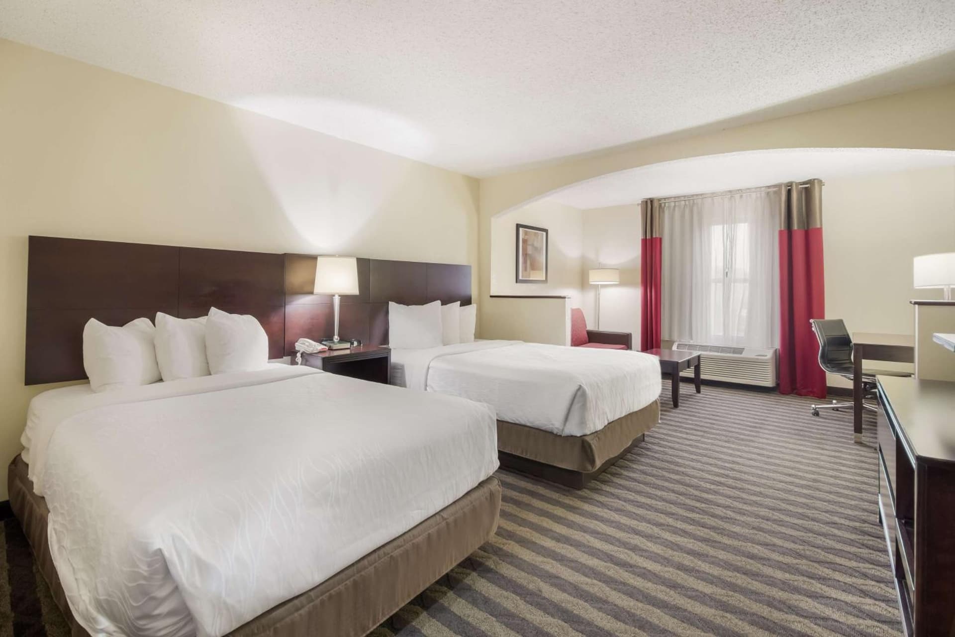 Best Western Suites near Opryland interior in Nashville, TN — gallery photo 2