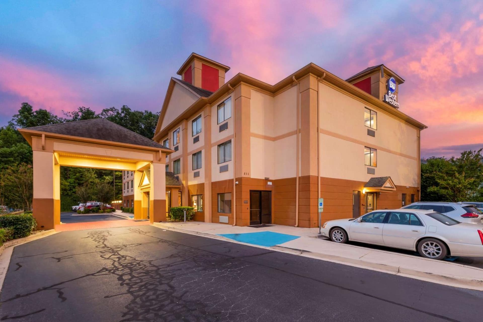 Best Western Seneca-Clemson featured exterior or lobby in Seneca, SC — similar hotel