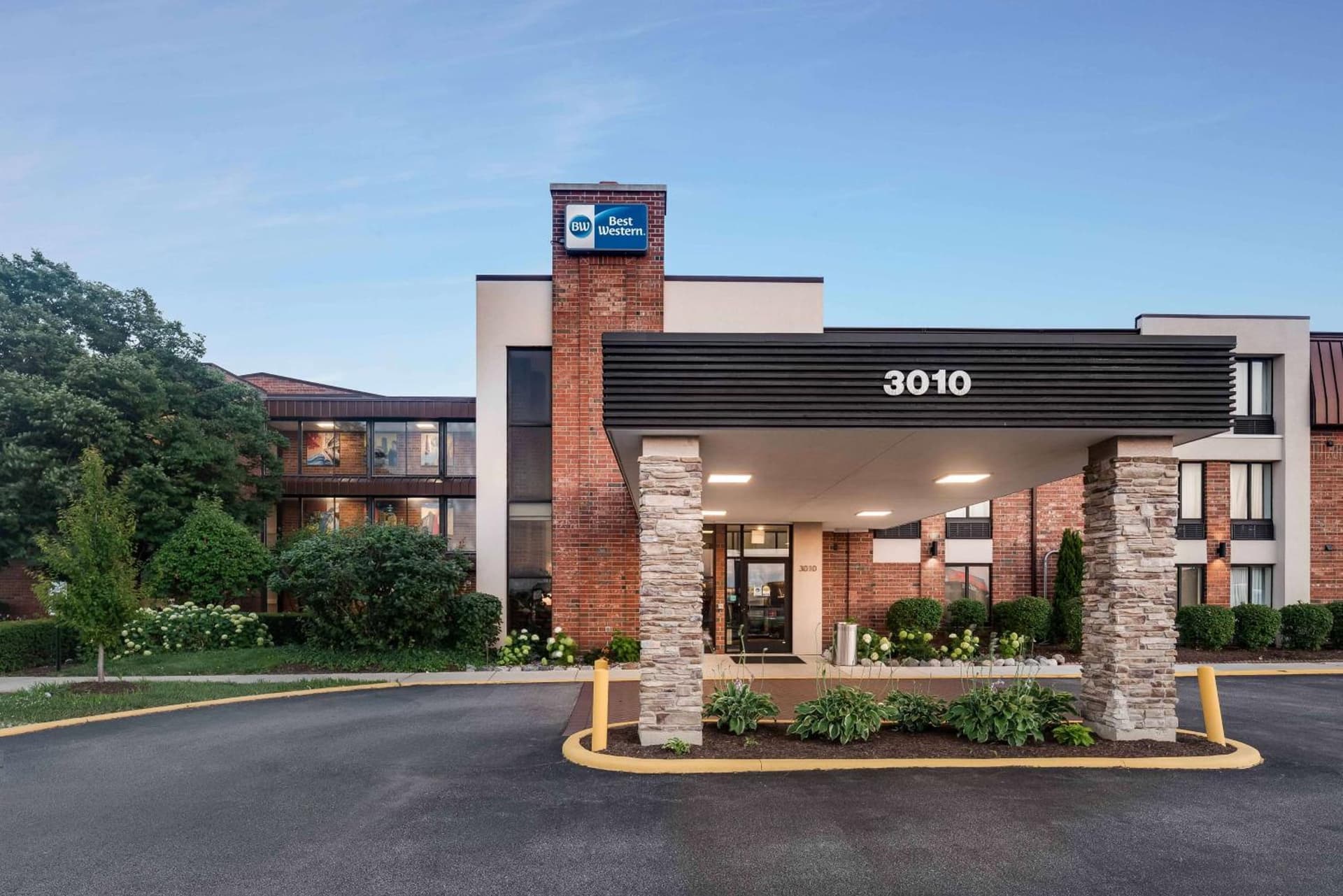 Best Western Chicago - Downers Grove gallery photo in Downers Grove, IL — image 17