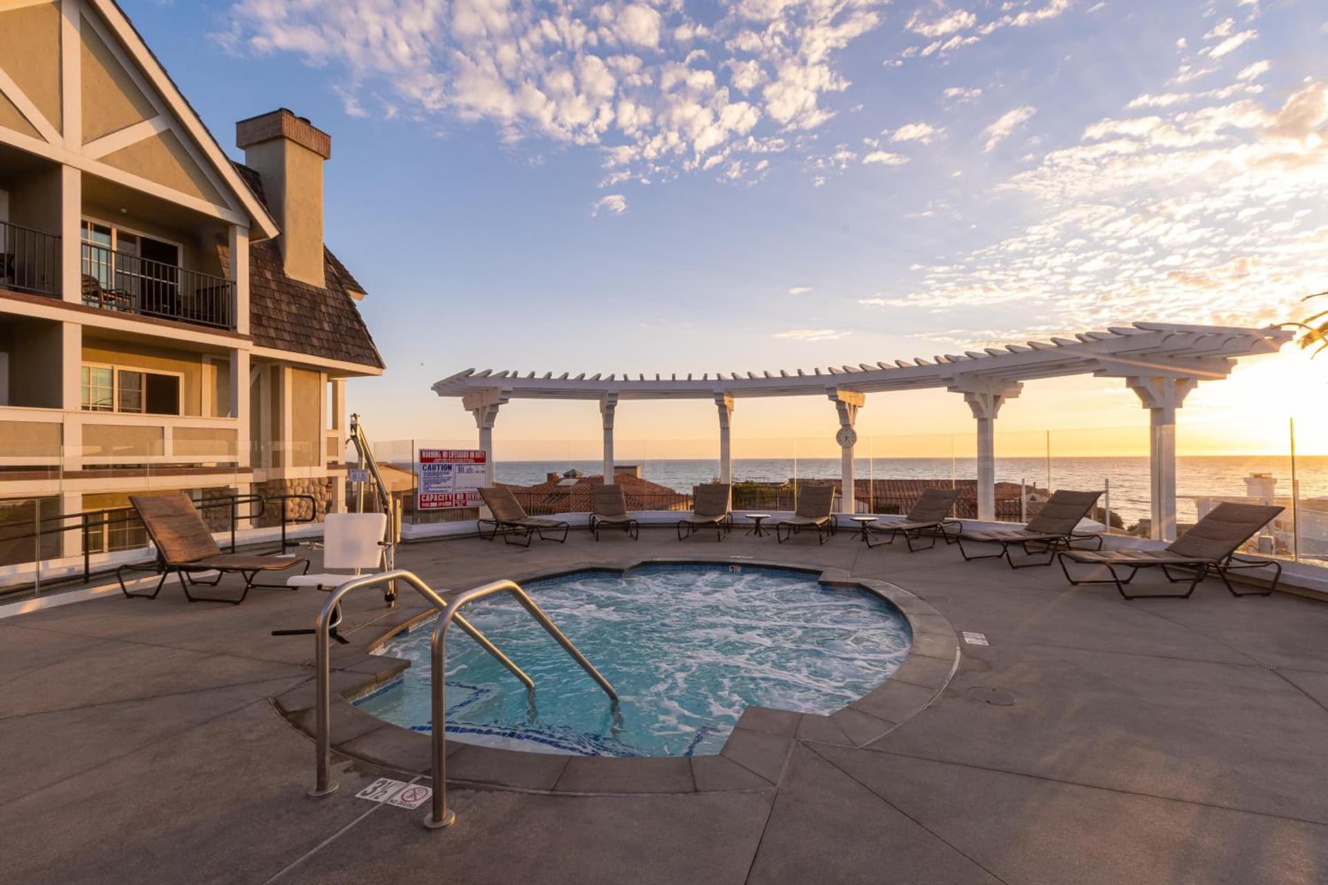 Carlsbad Inn Beach Resort gallery photo in Carlsbad, CA — image 7