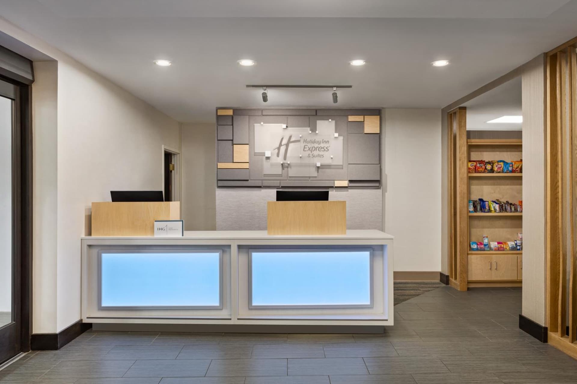 Holiday Inn Express & Suites Greenville-Downtown by IHG gallery photo in Greenville, SC — image 53