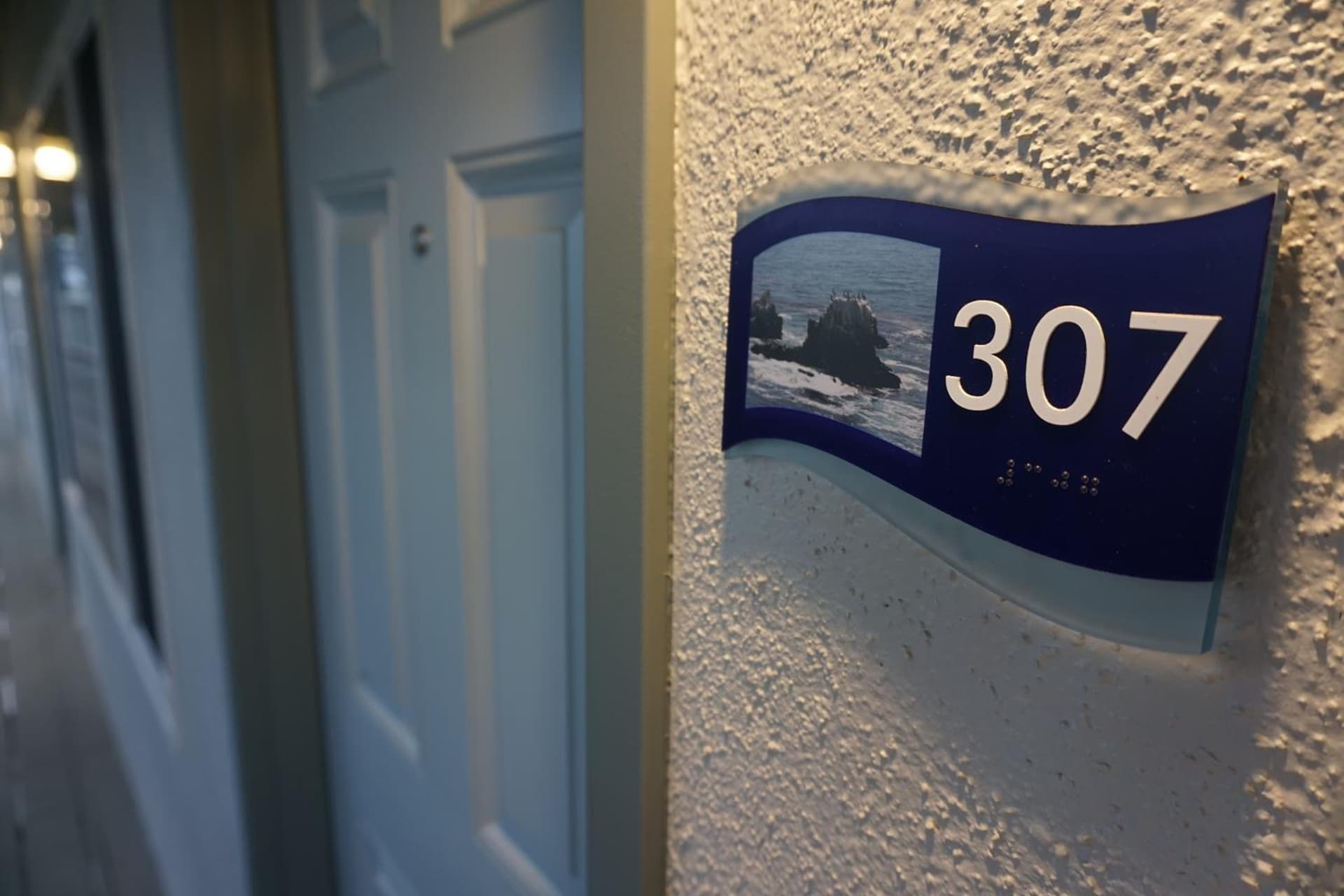 Crescent Bay Inn gallery photo in Laguna Beach, CA — image 43