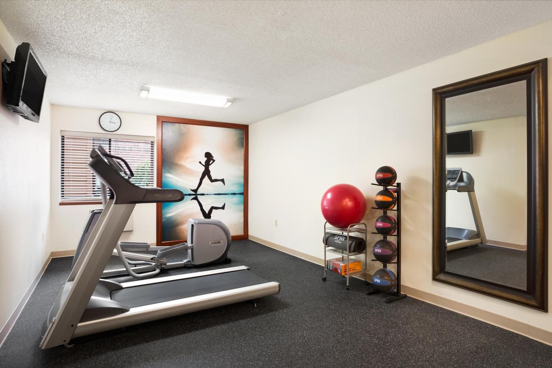 Days Inn by Wyndham Middletown gallery photo in Middletown, OH — image 13