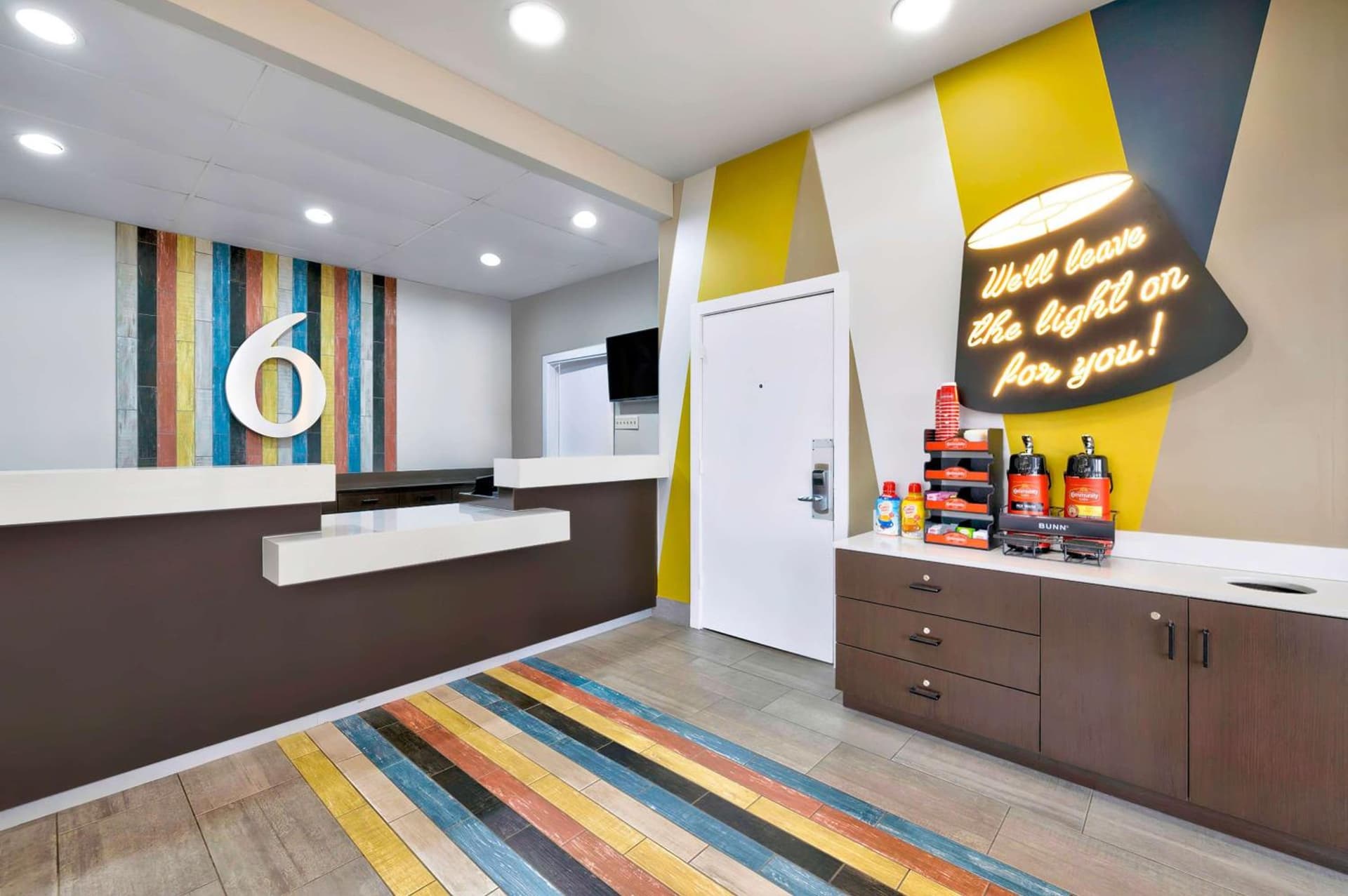 Motel 6-Plano, TX - Plano Northeast gallery photo in Plano, TX — image 8