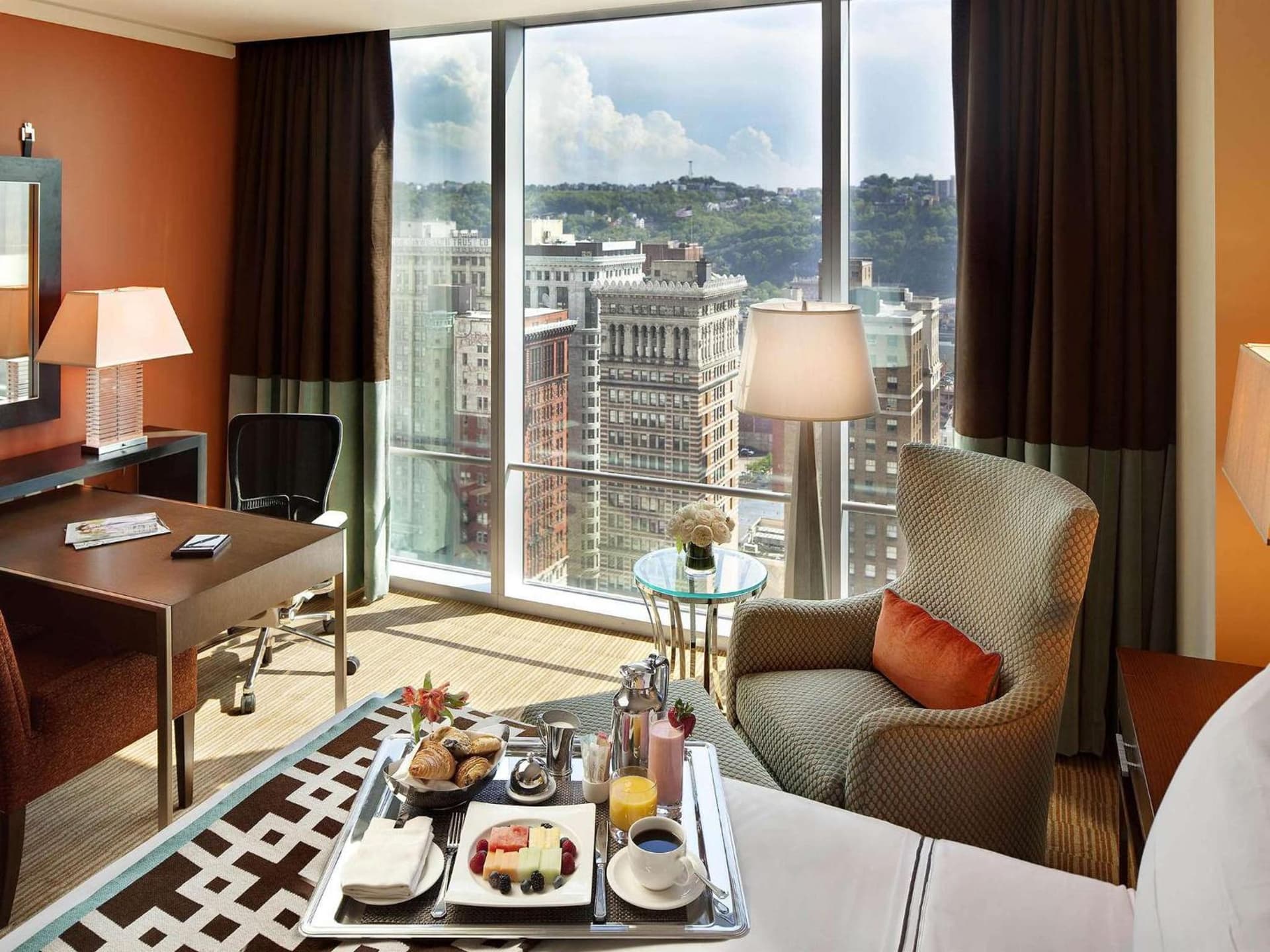 Fairmont Pittsburgh gallery photo in Pittsburgh, PA — image 56