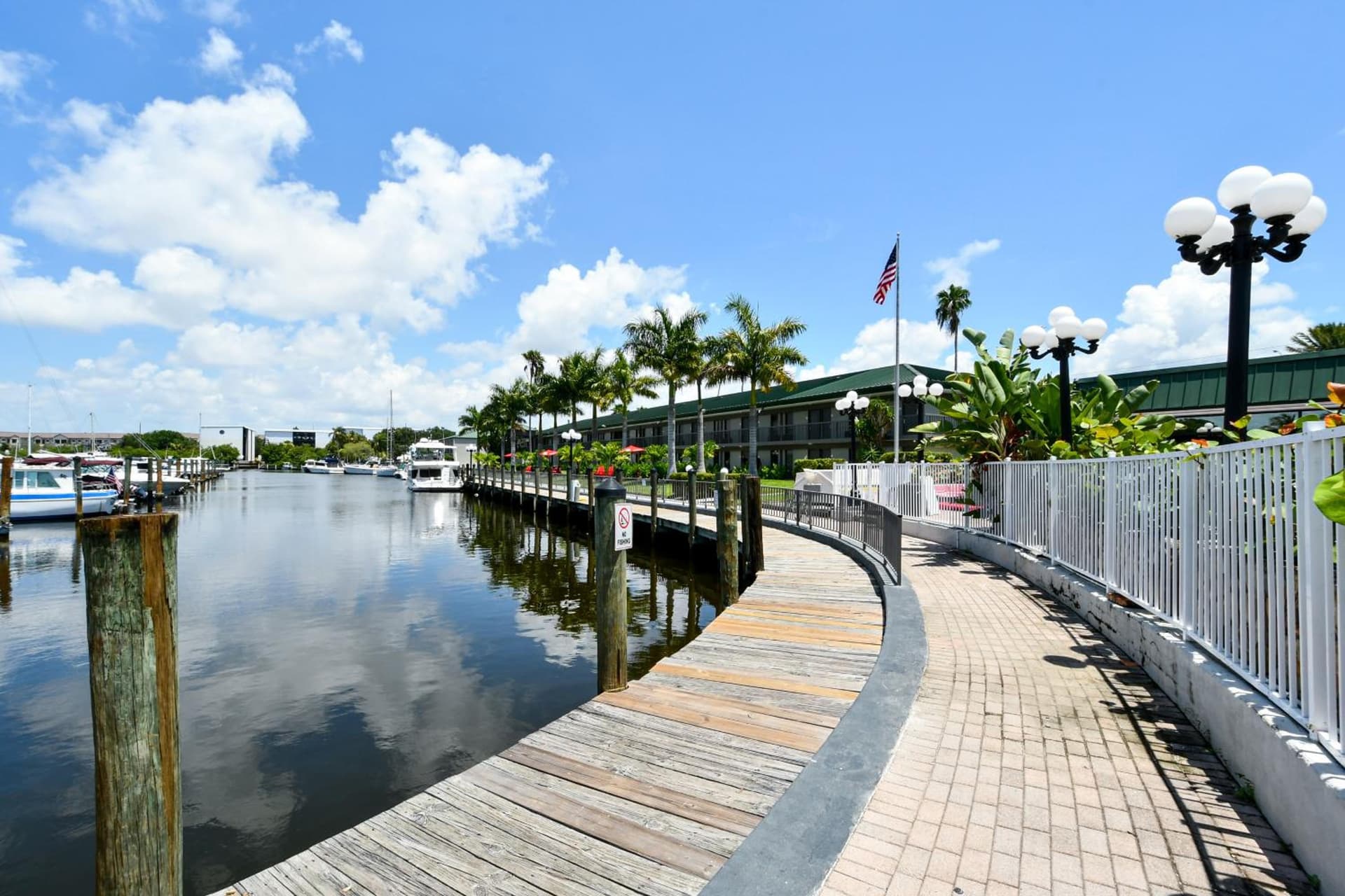 Remodeled, Huge Pool, Tiki Bar & Grill, Quiet Room featured exterior or lobby in Sarasota, FL — similar hotel