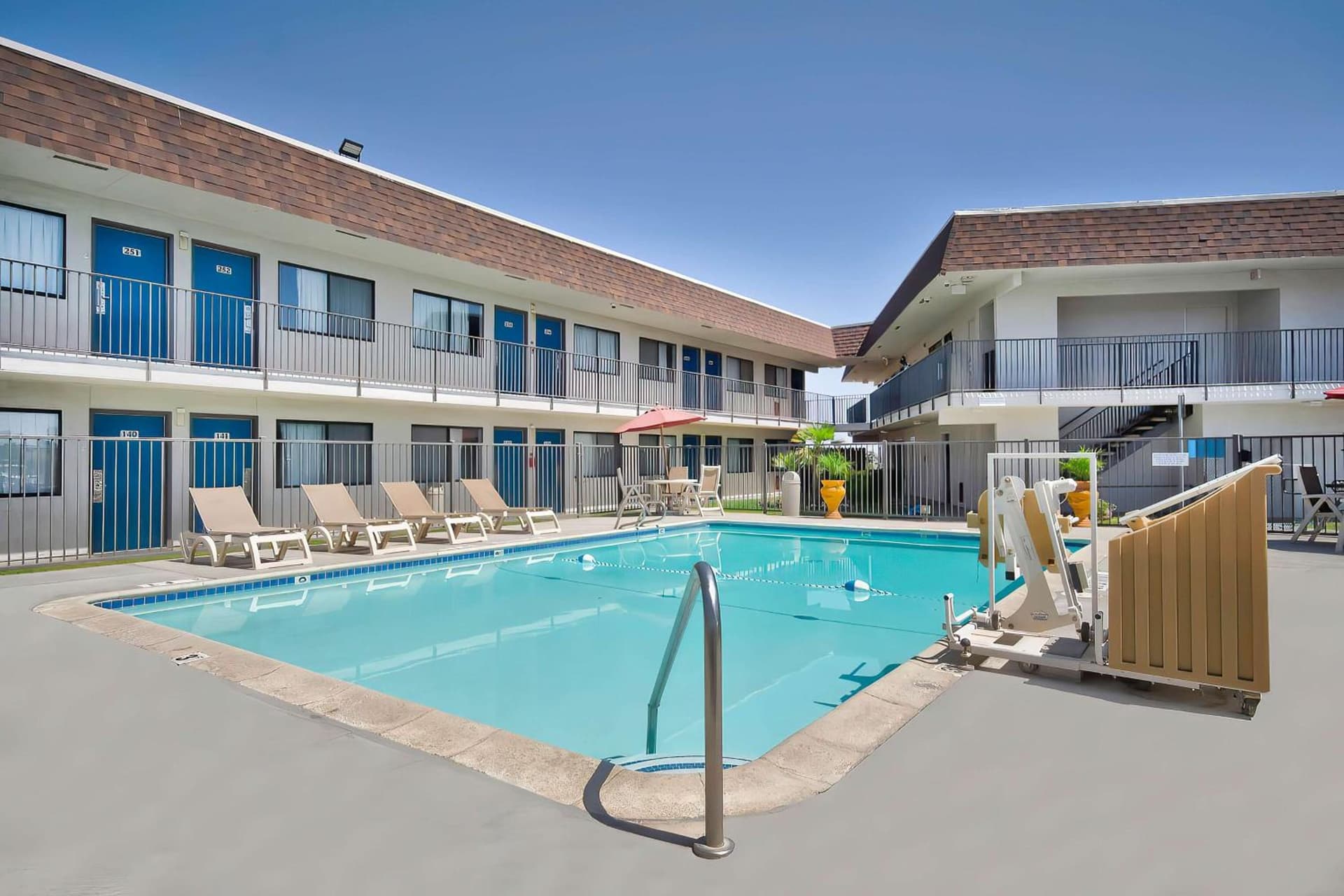 Motel 6-Palmdale, CA gallery photo in Palmdale, CA — image 10