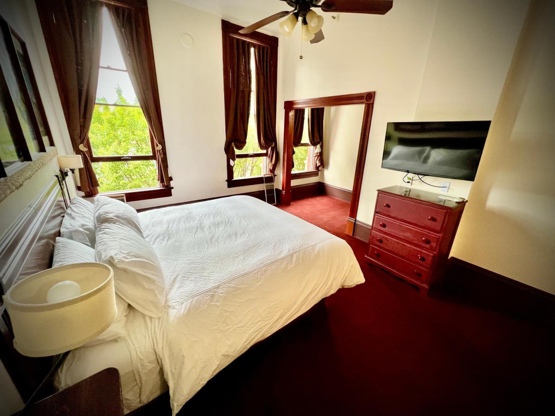 The Monarch Hotel gallery photo in Port Townsend, WA — image 32