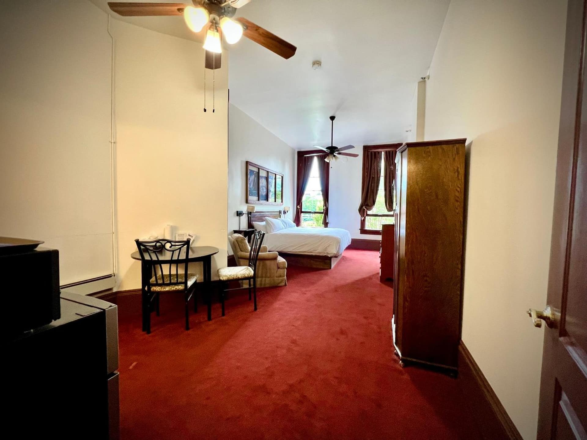 The Monarch Hotel gallery photo in Port Townsend, WA — image 59