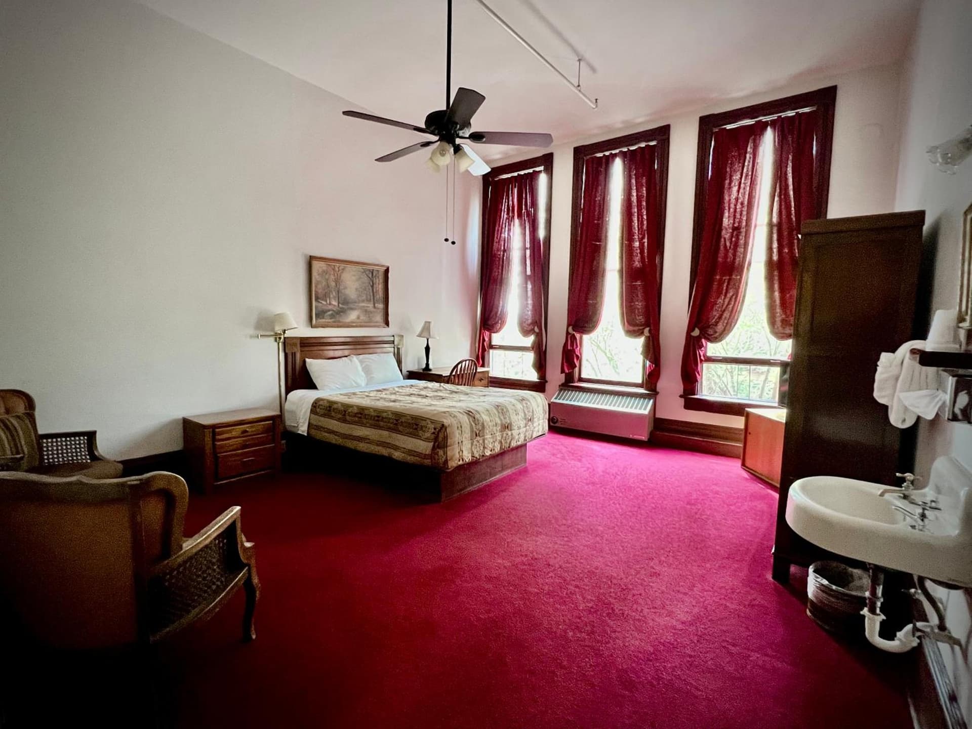 The Monarch Hotel gallery photo in Port Townsend, WA — image 10