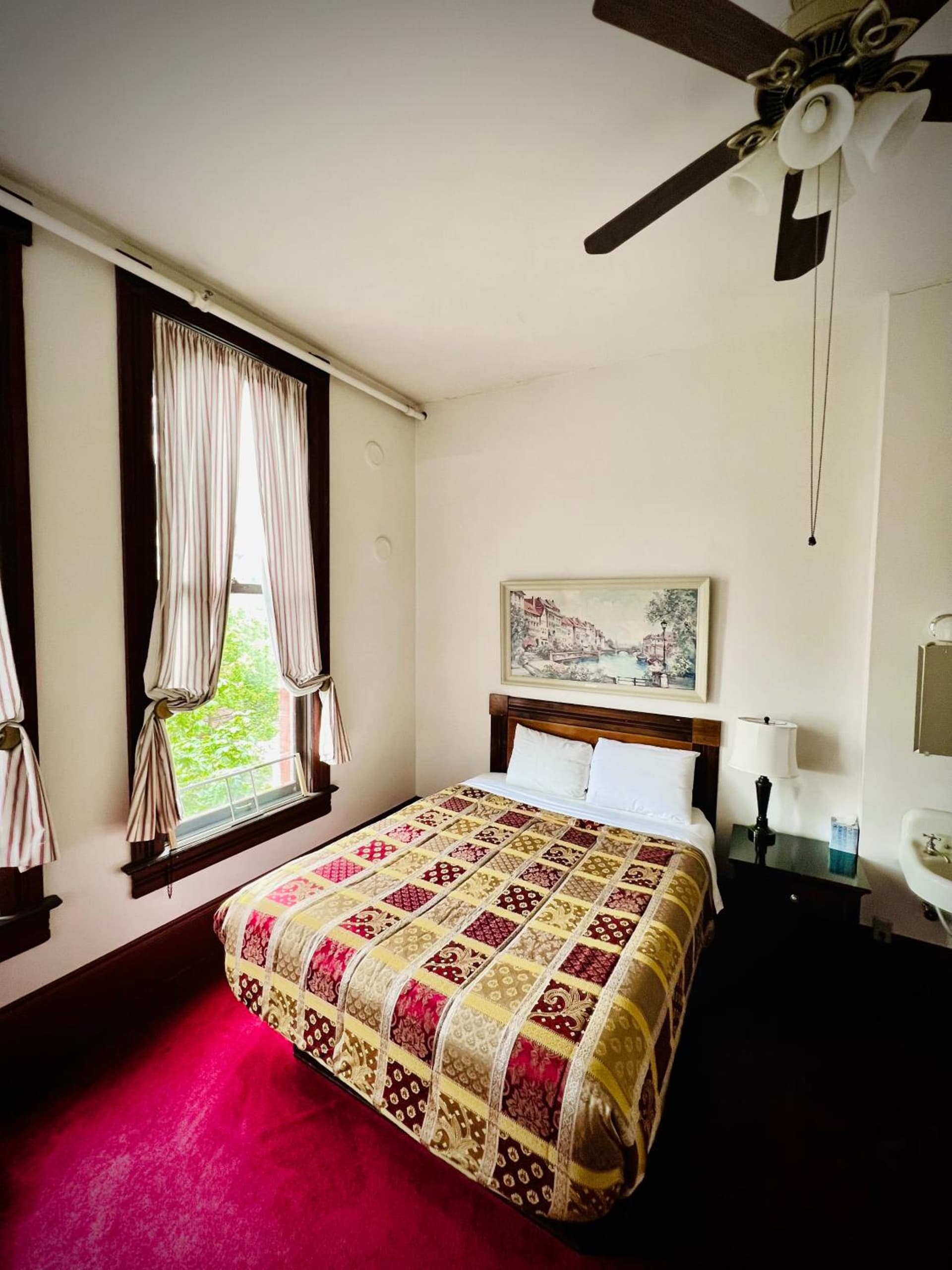 The Monarch Hotel gallery photo in Port Townsend, WA — image 35