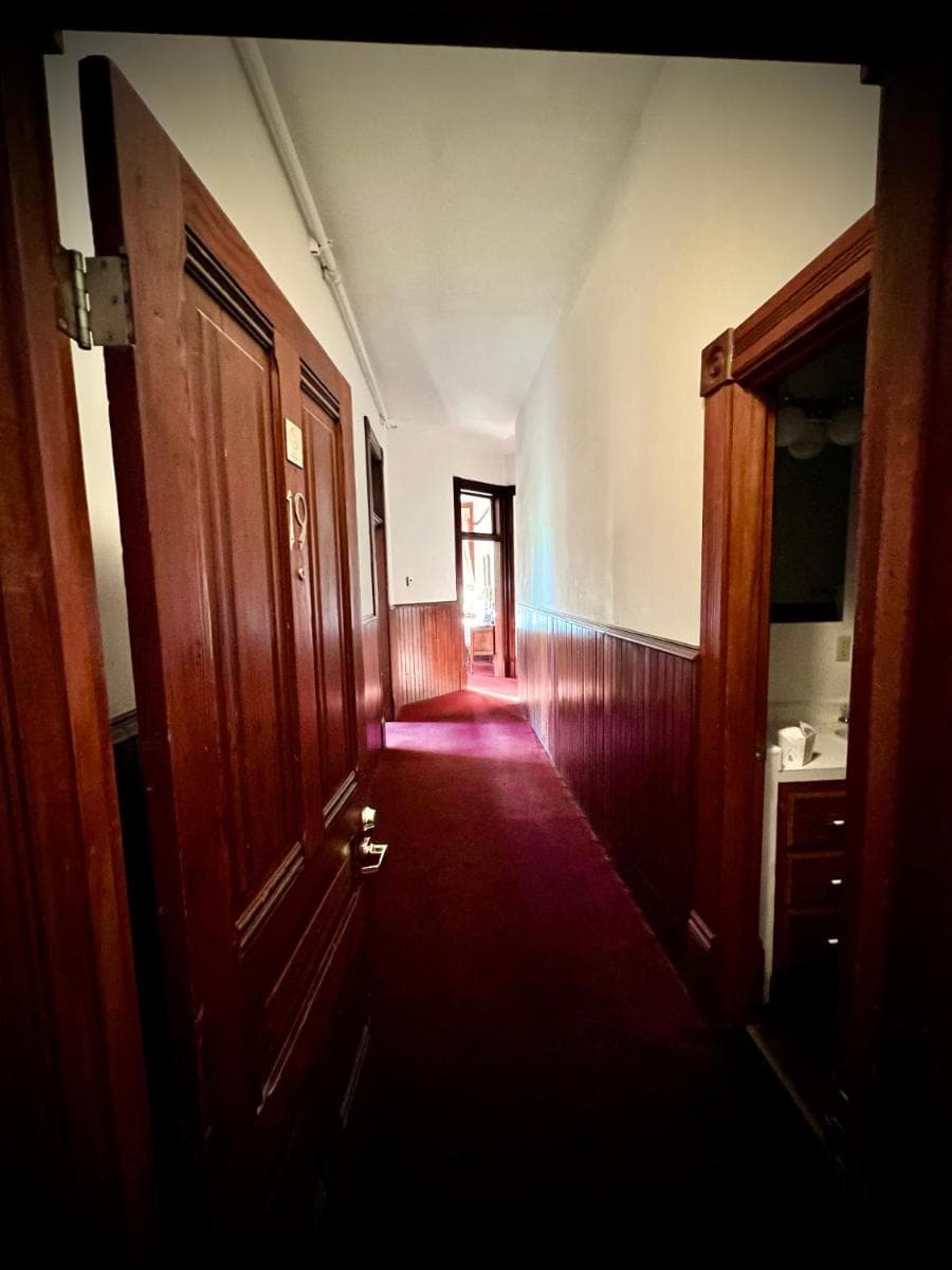 The Monarch Hotel gallery photo in Port Townsend, WA — image 93