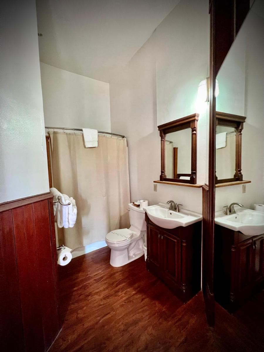 The Monarch Hotel gallery photo in Port Townsend, WA — image 72