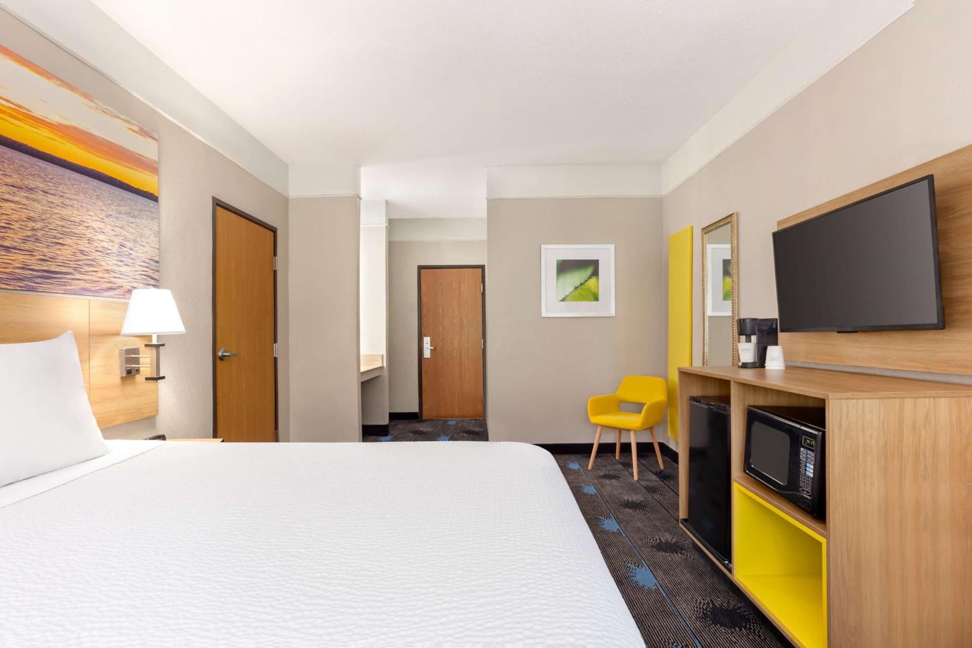 Days Inn by Wyndham Kansas City International Airport gallery photo in Kansas City, KS — image 16