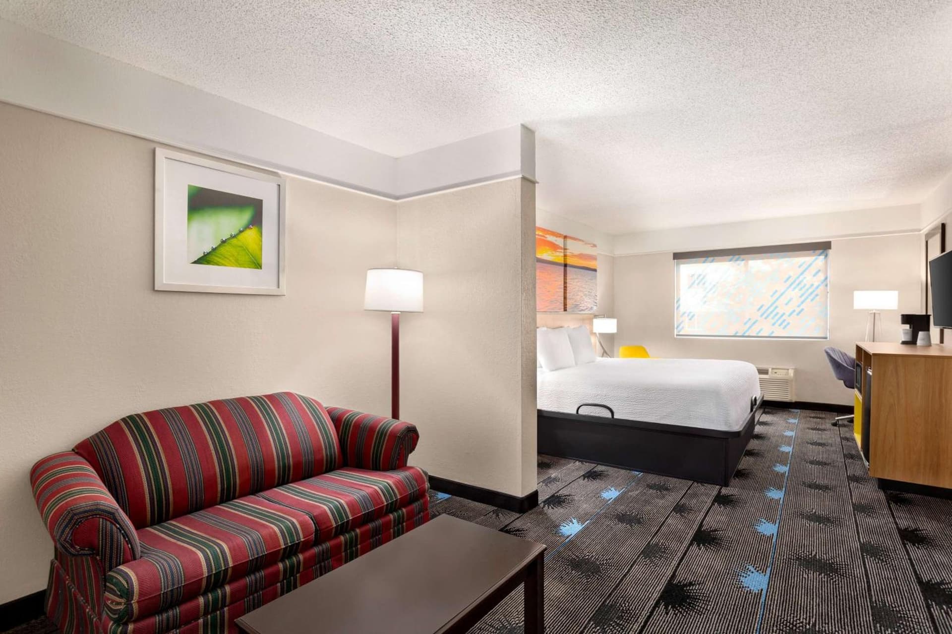 Days Inn by Wyndham Kansas City International Airport gallery photo in Kansas City, KS — image 47