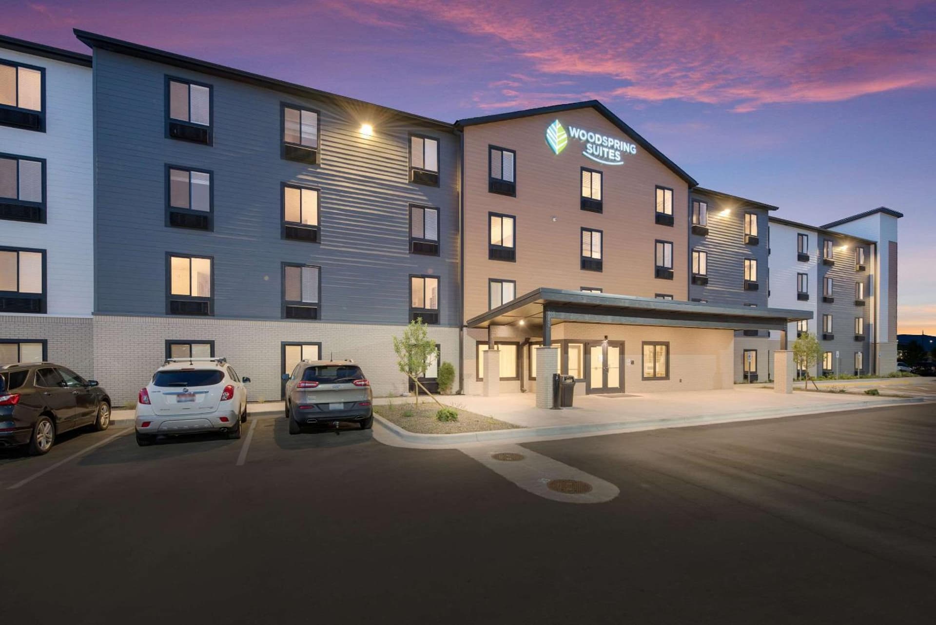 WoodSpring Suites Meridian property views in Meridian, ID — gallery photo 3